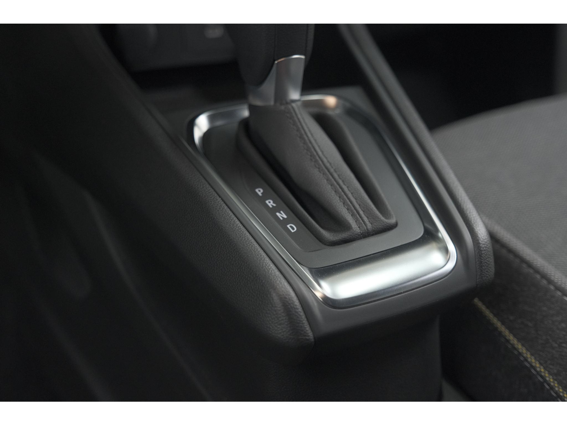 Renault Captur Mild Hybrid 160 EDC Techno | Camera | Navigatie | Apple Carplay | Pack Full Screen