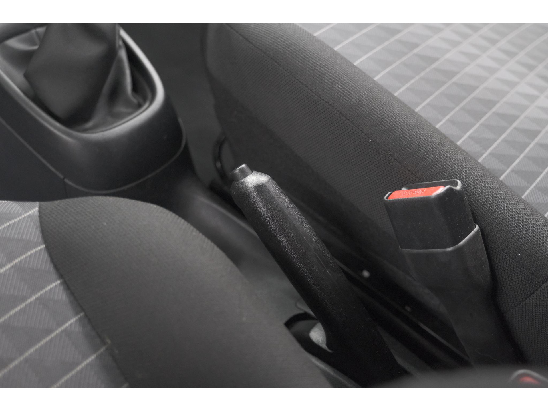 Peugeot 108 1.0 e-VTi Active | Airco | Bluetooth | Elektrische Ramen | 5 Deurs