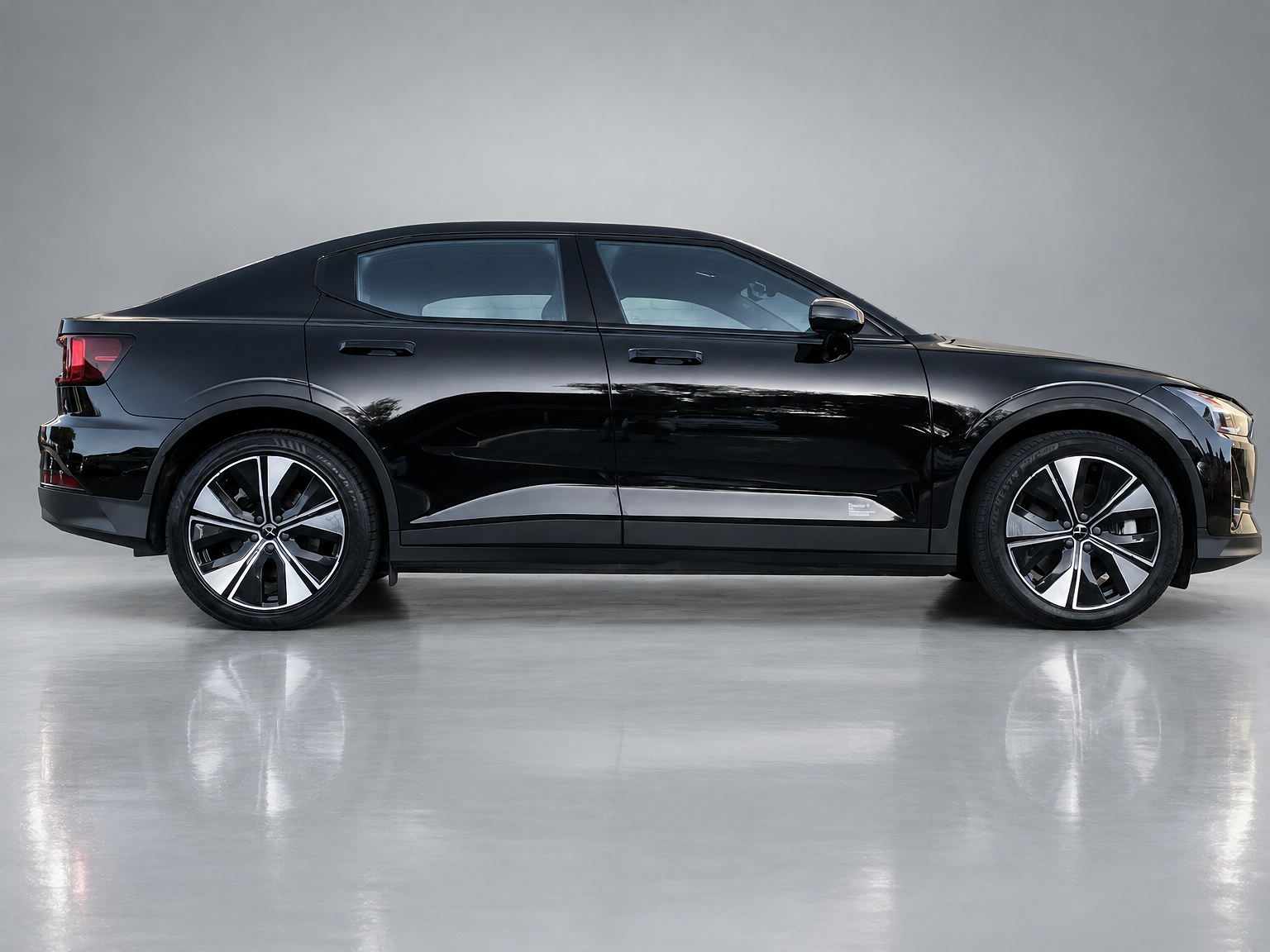 Polestar 2 Long Range Single Motor 78 kWh | 1e eigenaar | navigatie | 360 camera | elektr. a. klep | memory stoel | BTW auto