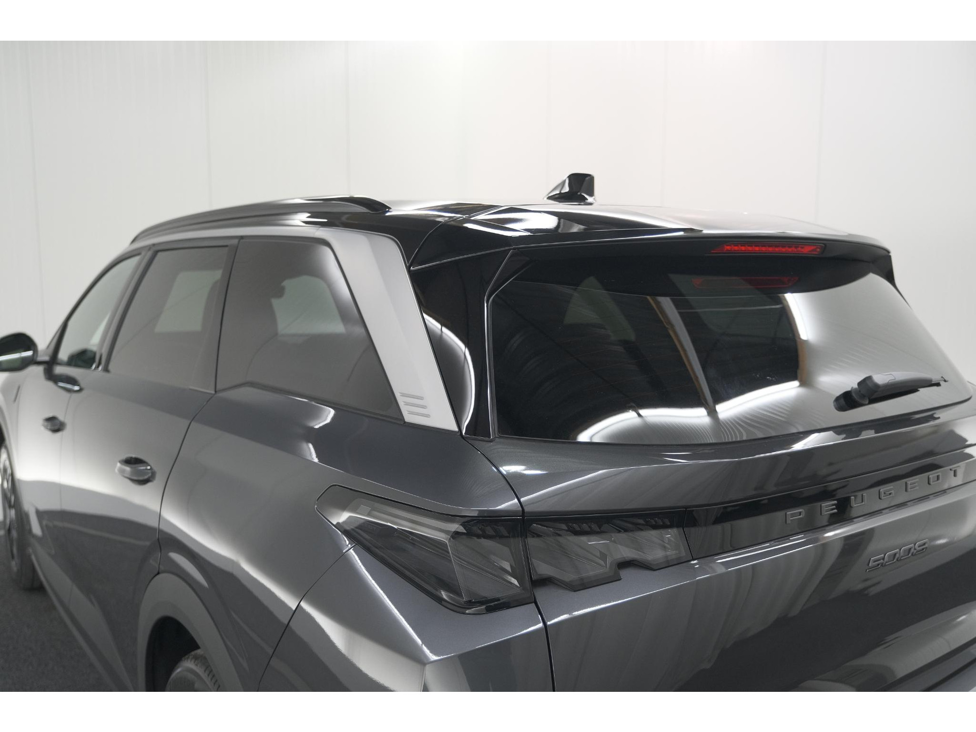 Peugeot 5008 HYbrid 145 e-DCS6 GT | Panoramadak | Camera | Elektrische Achterklep | Adaptieve Cruise Control