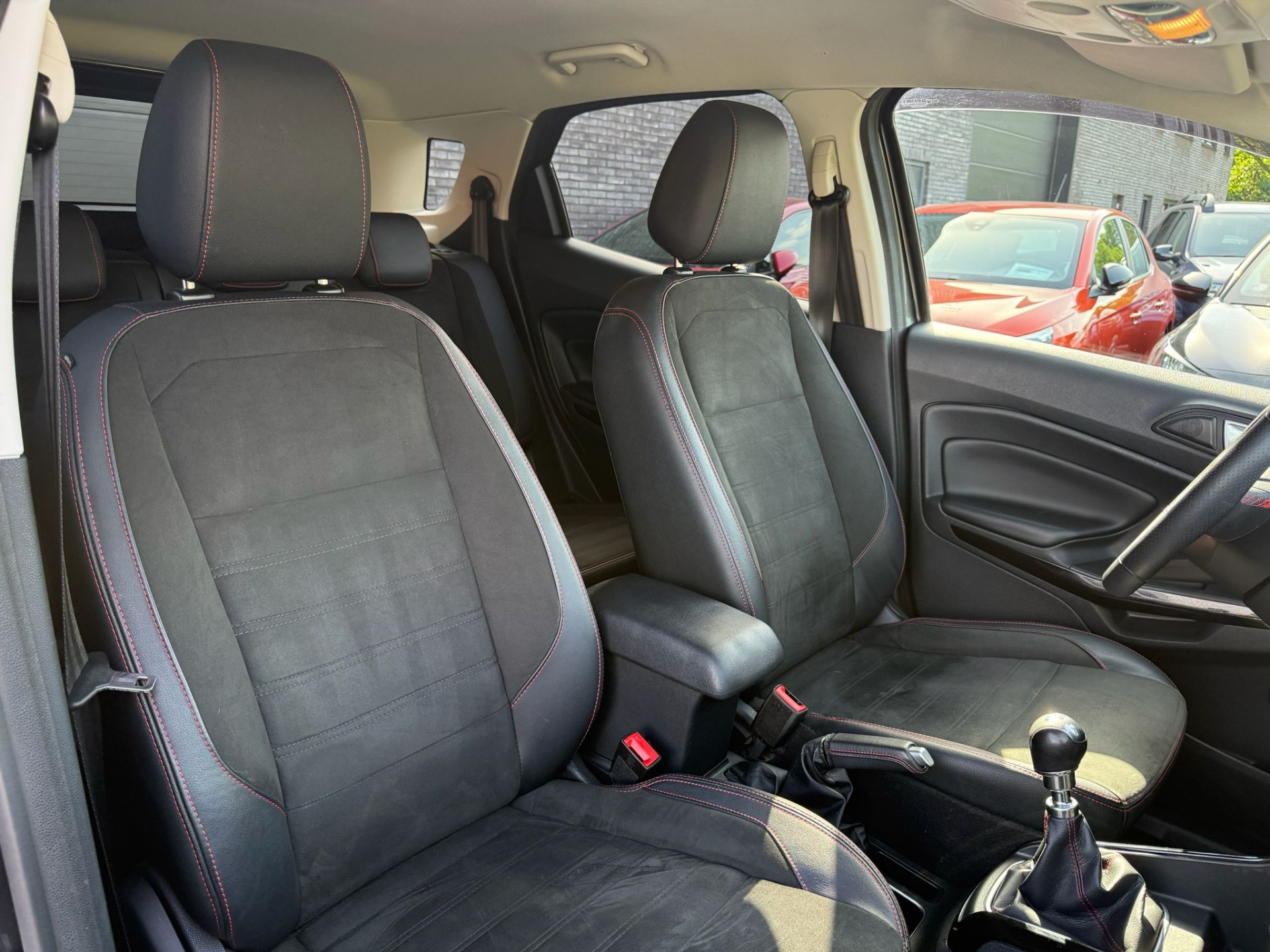 Ford EcoSport 1.0 EcoBoost ST-Line Black | 1E EIGENAAR | 3/6/12MND GARANTIE | CRUISE | SFEERVERLICHTING |  STOELVERWARM. | CARPLAY |