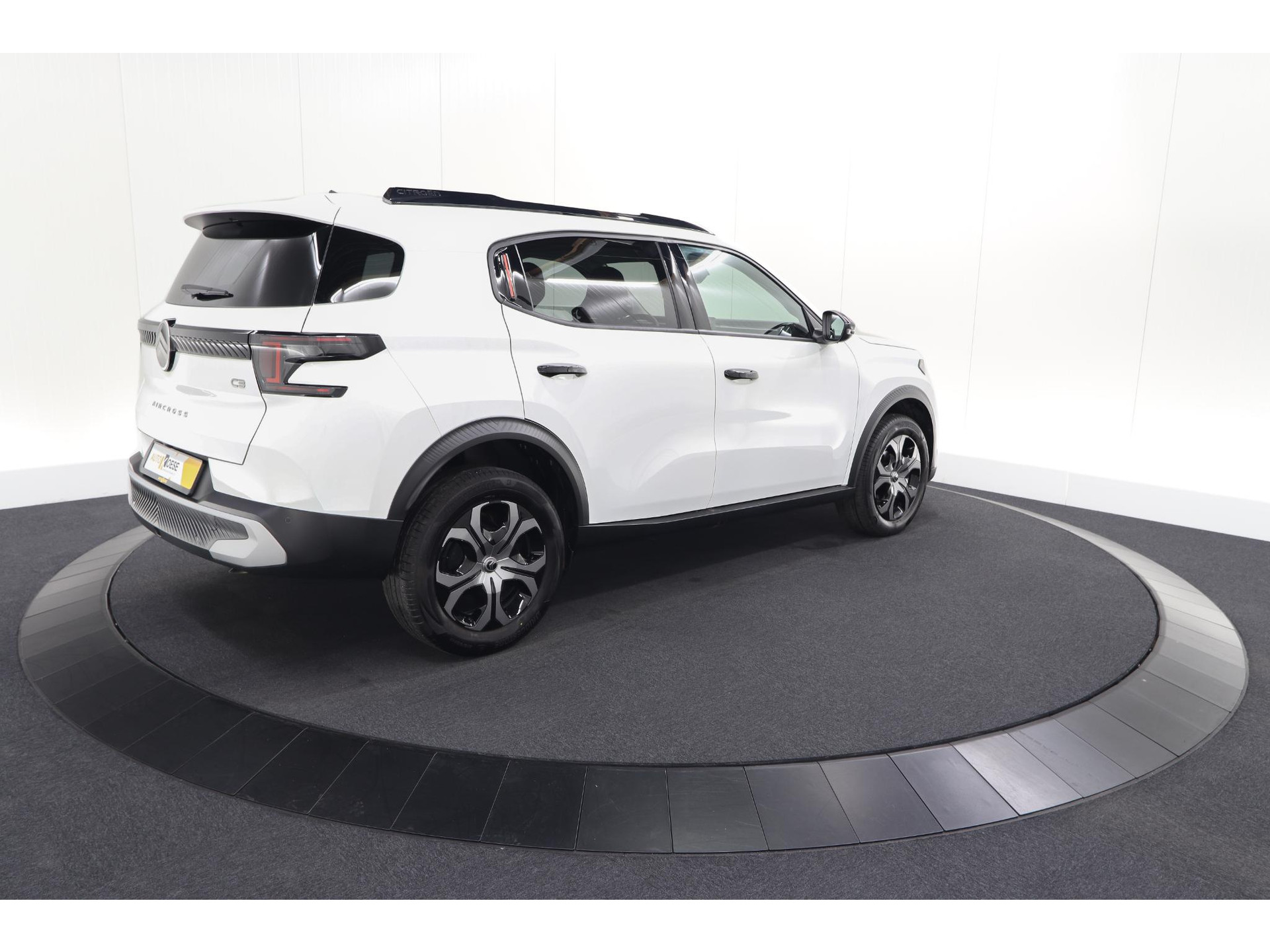 Citroen C3 Aircross 1.2 Turbo 100pk Plus | Camera | Parkeersensoren | Apple Carplay
