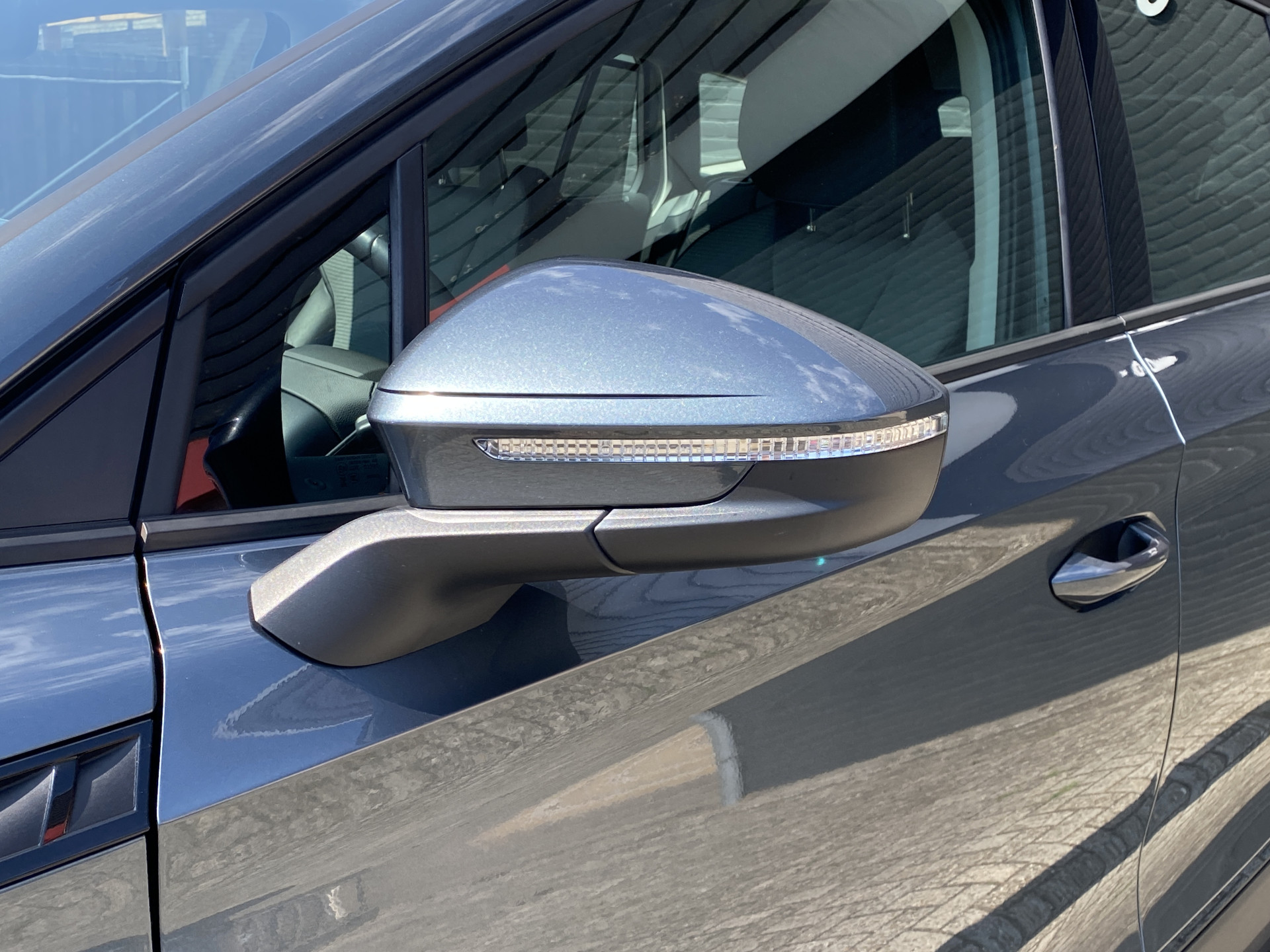 ŠKODA Enyaq iV 60 | 1e eigenaar | dealer onderhouden | navigatie | trekhaak | camera | stoelverwarming | apple carplay