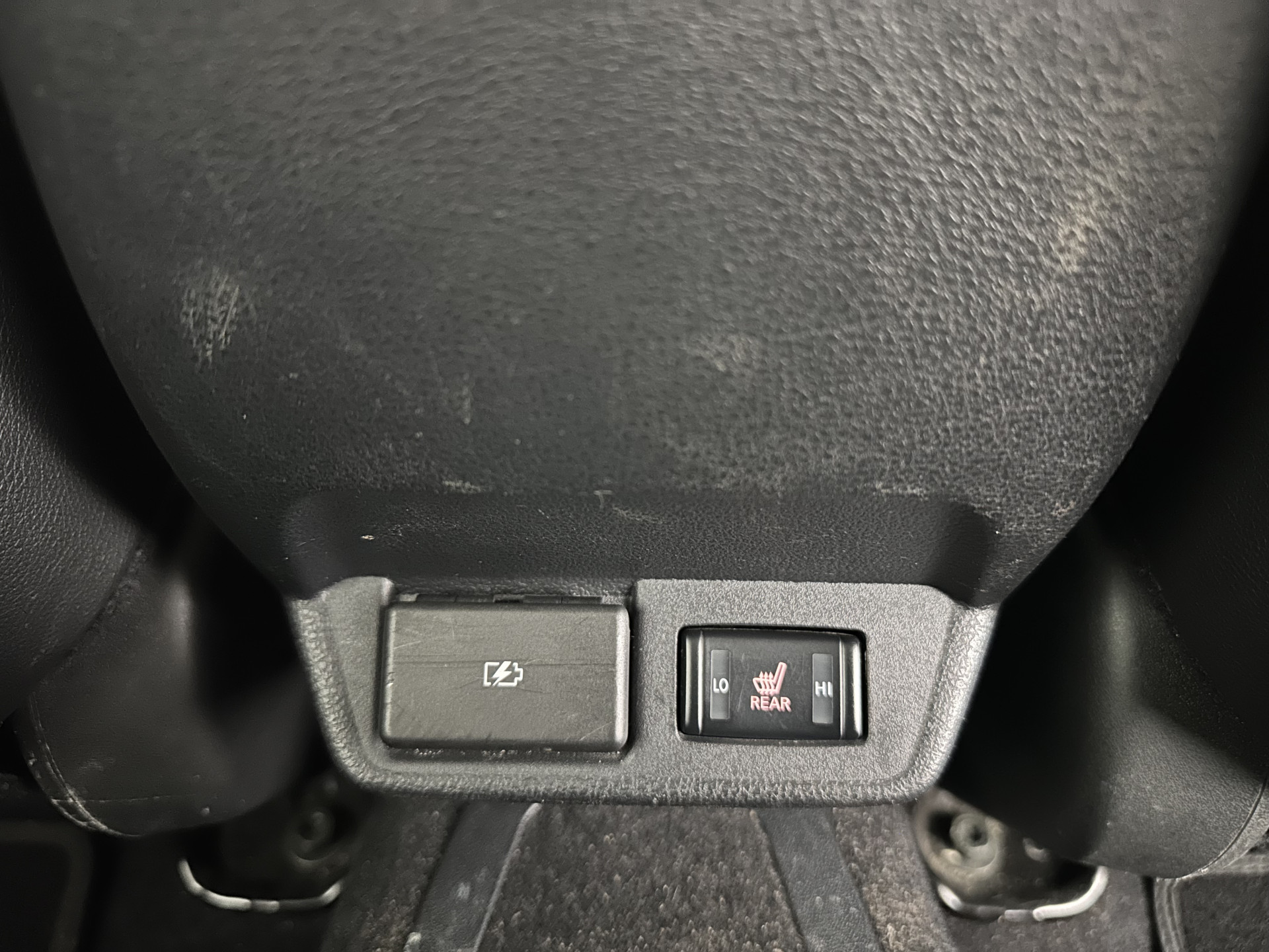 Nissan LEAF e+ Tekna 62 kWh {SOH-95%} (INCL-BTW) *Aut.*LEATHER-MICROFIBRE | FULL-LED | ADAPTIVE-CRUISE | BOSE-AUDIO | TOP-VIEW | DAB | KEYLESS | NAVI-FULLMAP | DAB | HEATED-COMFORTSEATS | BLIND-SPOT | PRIVACY-GLASS | 17''ALU*