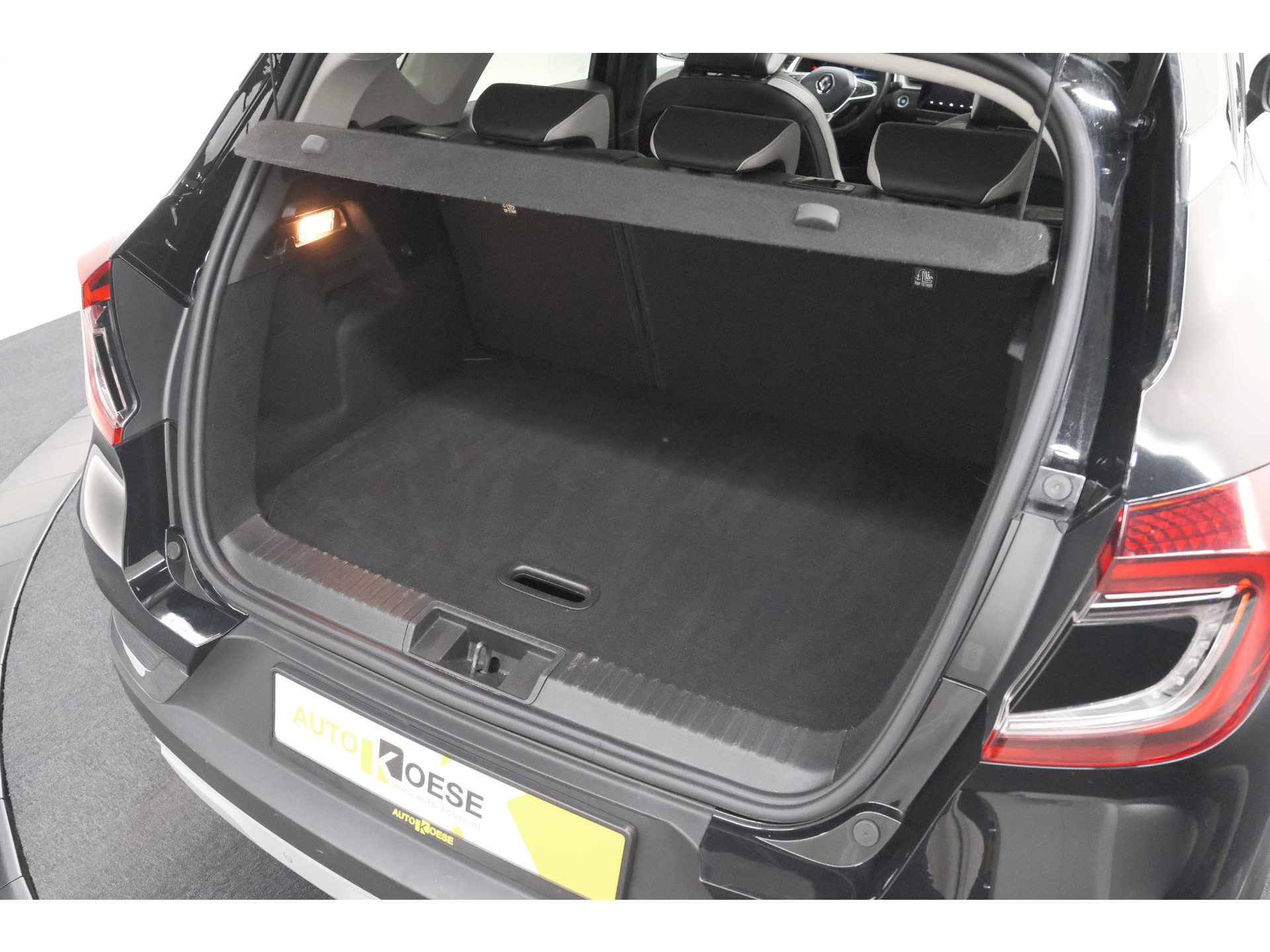 Renault Captur 1.6 E-Tech full hybrid 145 techno | Panoramadak | Camera | Adaptieve Cruise Control | 9.3 Inch Groot Scherm
