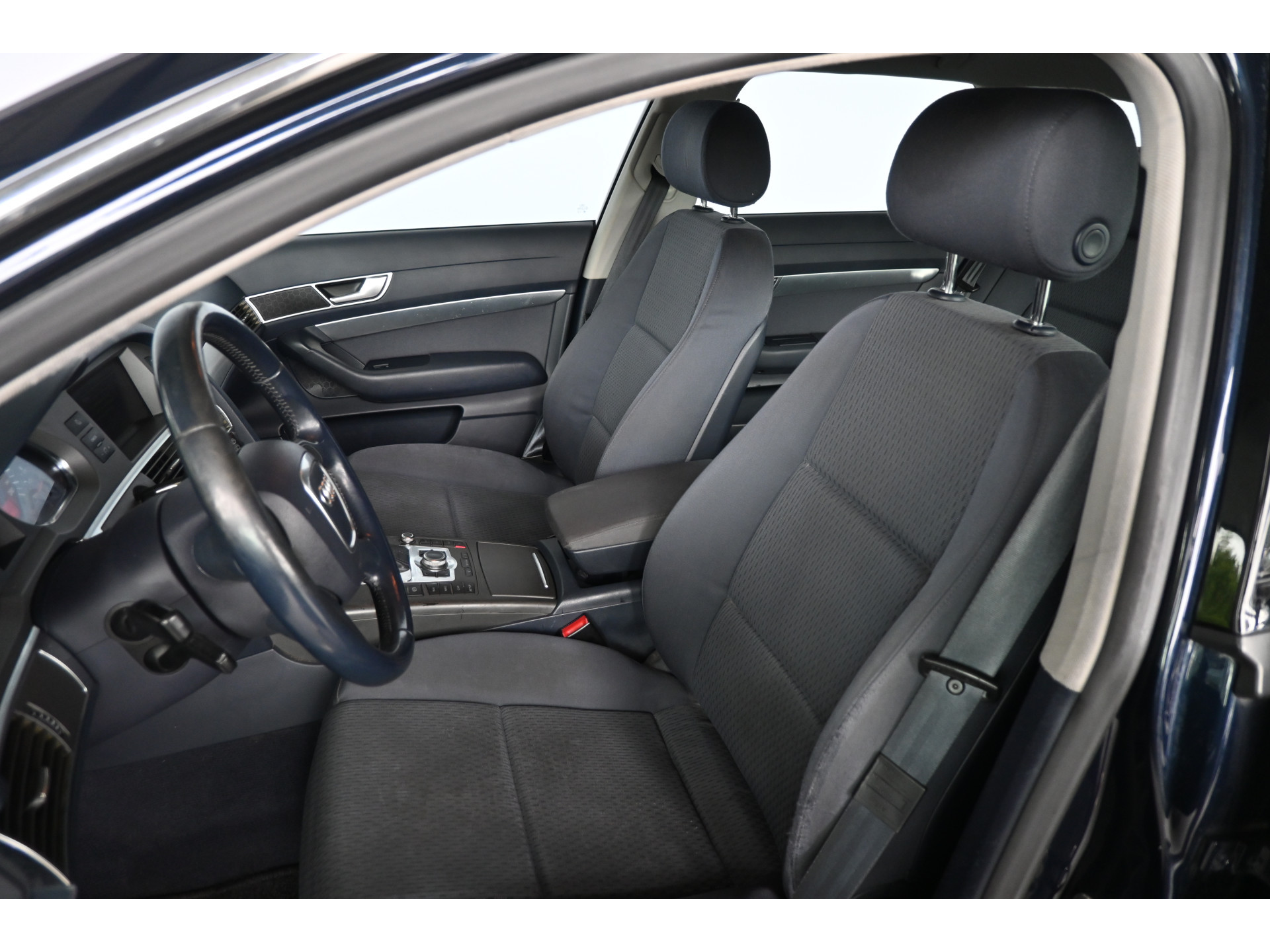 Audi A6 Avant 2.4 Pro Line Clima Cruise control Navigatie Trekhaak 100% Onderhouden! Inruil Mogelijk!