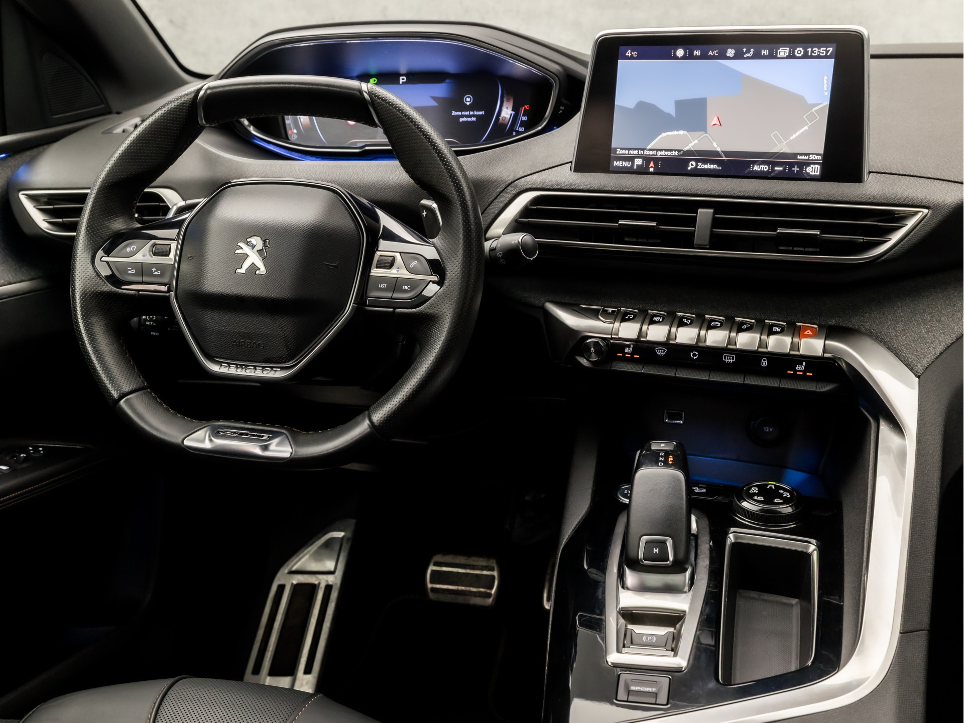 Peugeot 5008 1.6 e-THP GT-Line 165Pk Automaat (PANORAMADAK, NAPPA LEDER, MEMORY SEATS, STOELVERWARMING, 360 CAMERA, DRIVE MODE, KEYLESS, ADAPTIVE CRUISE, ELEK ACHTERKLEP, NIEUWSTAAT)