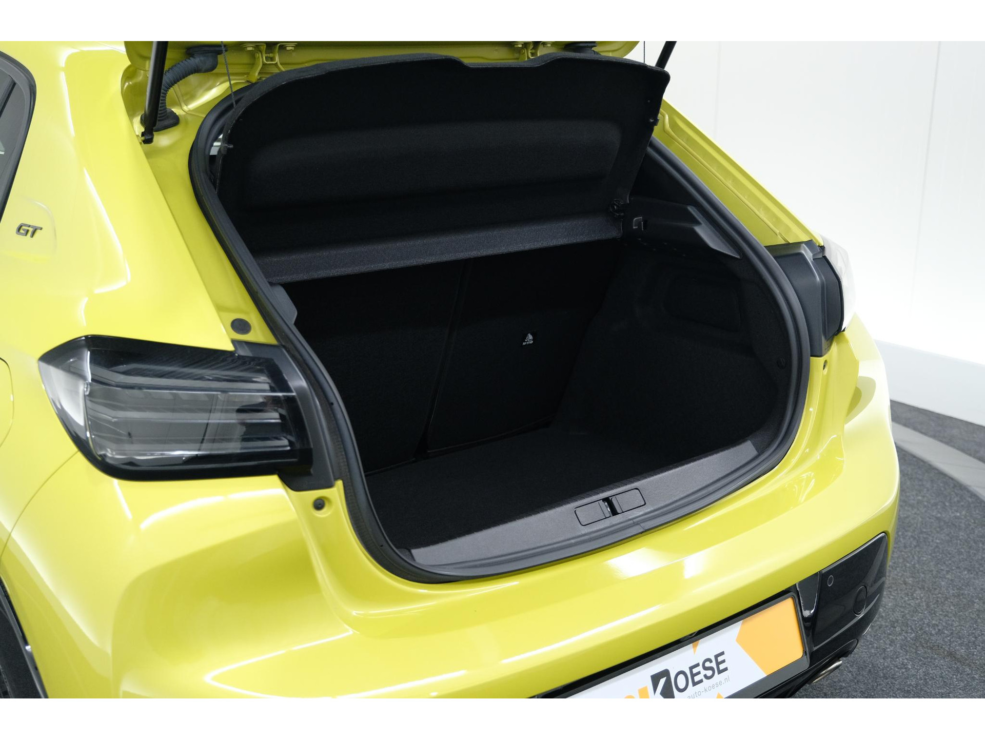Peugeot 208 PureTech 100 GT | Camera | Apple Carplay | Parkeersensoren