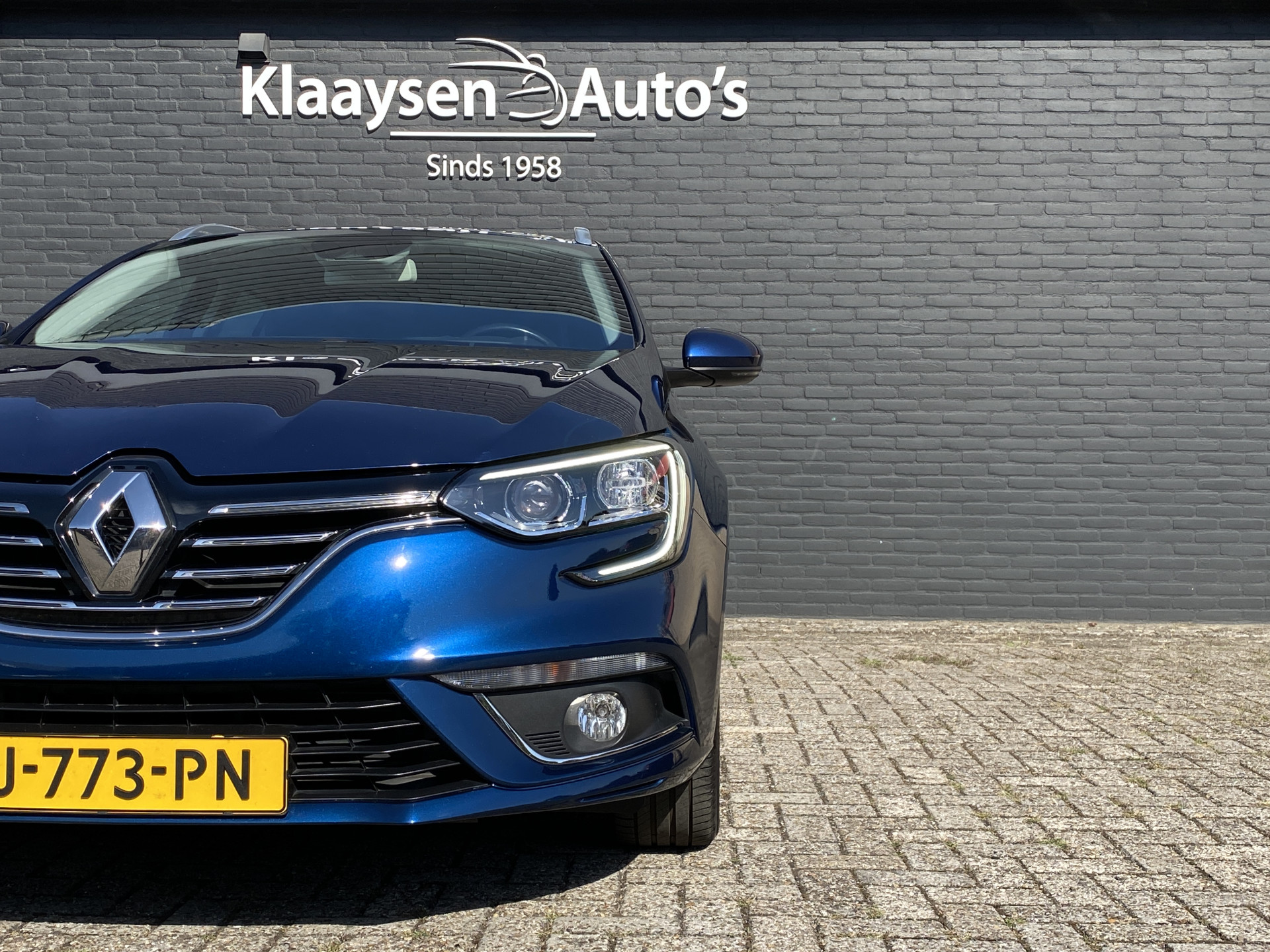 Renault Mégane Estate 1.3 TCe Bose 160 pk AUT. | navigatie | cruise control | trekhaak | bose audio | keyless | privacy glas