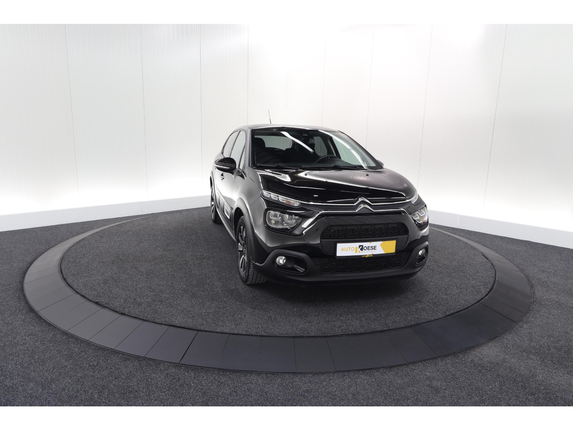 Citroen C3 PureTech 110 EAT6 Max | Apple Carplay | Parkeersensoren | Climate Control | 16 Inch Lichtmetalen Velgen