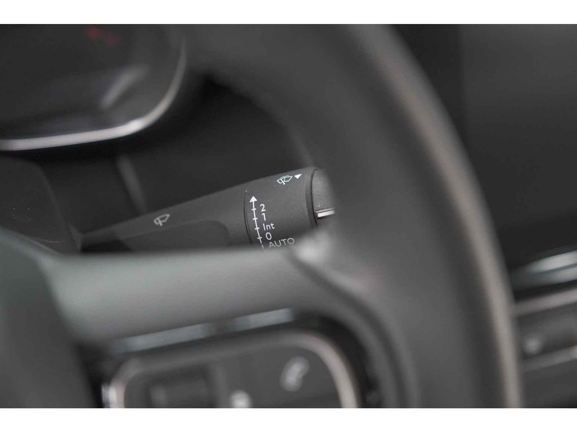 Citroen C3 Aircross PureTech 130 EAT6 Shine | Parkeersensoren | Apple Carplay | Stoelverwarming