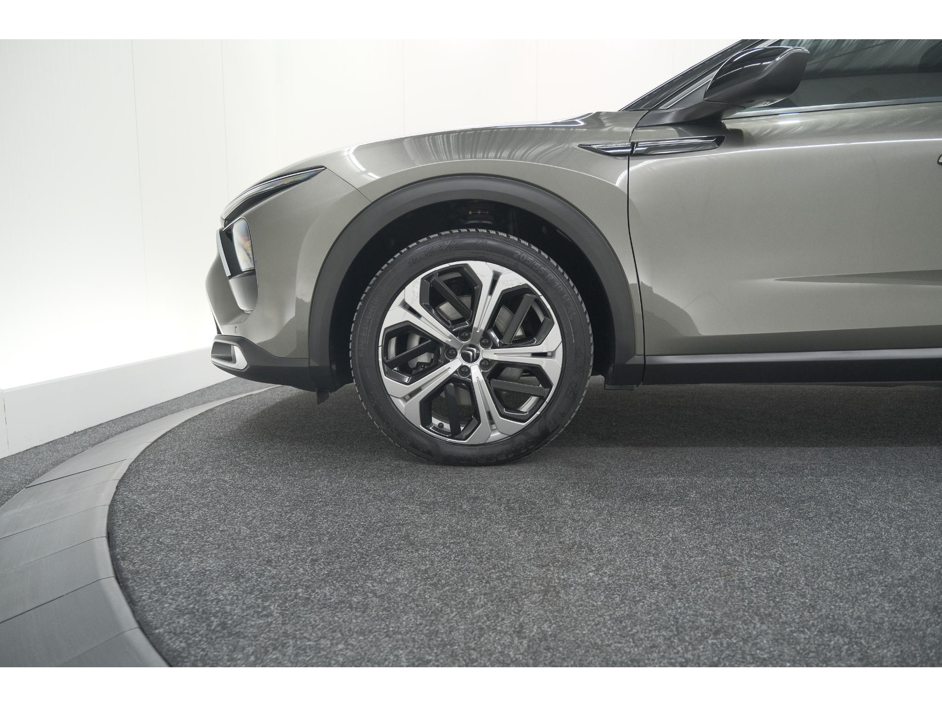 Citroen C5 X 1.6 Plug-in Hybrid 225 Business | Parkeersensoren | Navigatie | Apple Carplay