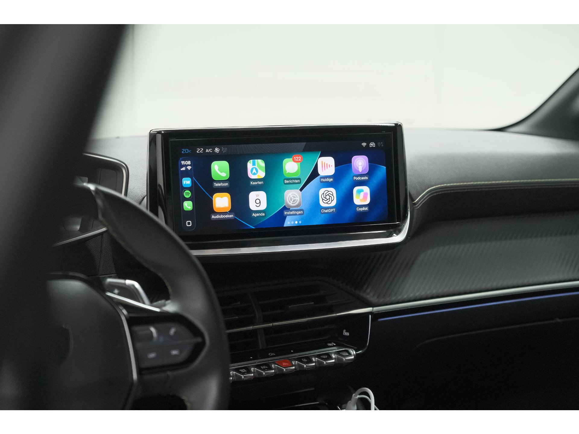 Peugeot 208 1.2 Hybrid 145 e-DCS6 GT | Alcantara Pakket | Camera | Apple Carplay | Stoelverwarming