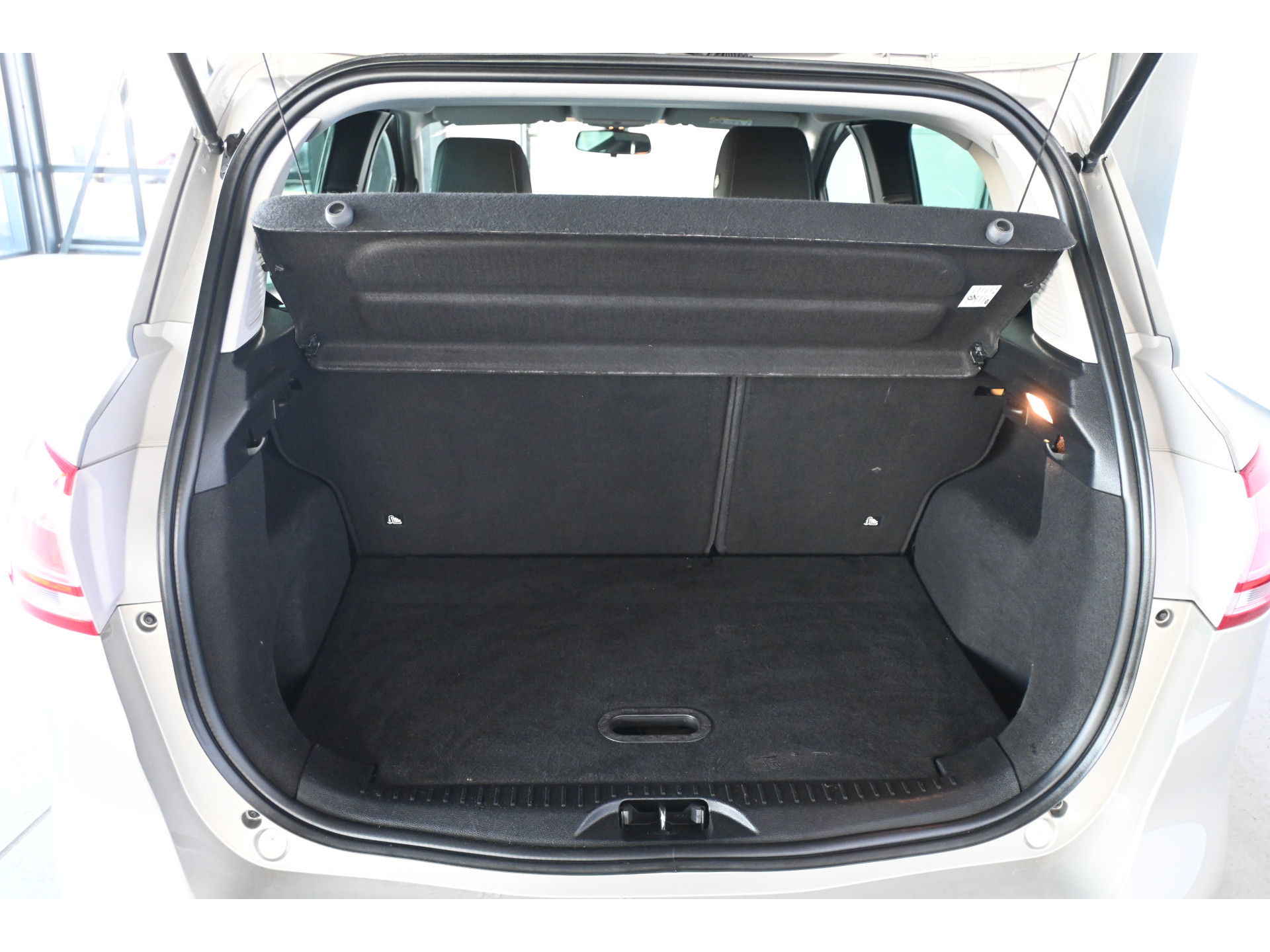 Ford B-Max 1.6 TI-VCT Titanium Automaat Airco Trekhaak Dealer Onderhouden! Inruil Mogelijk!