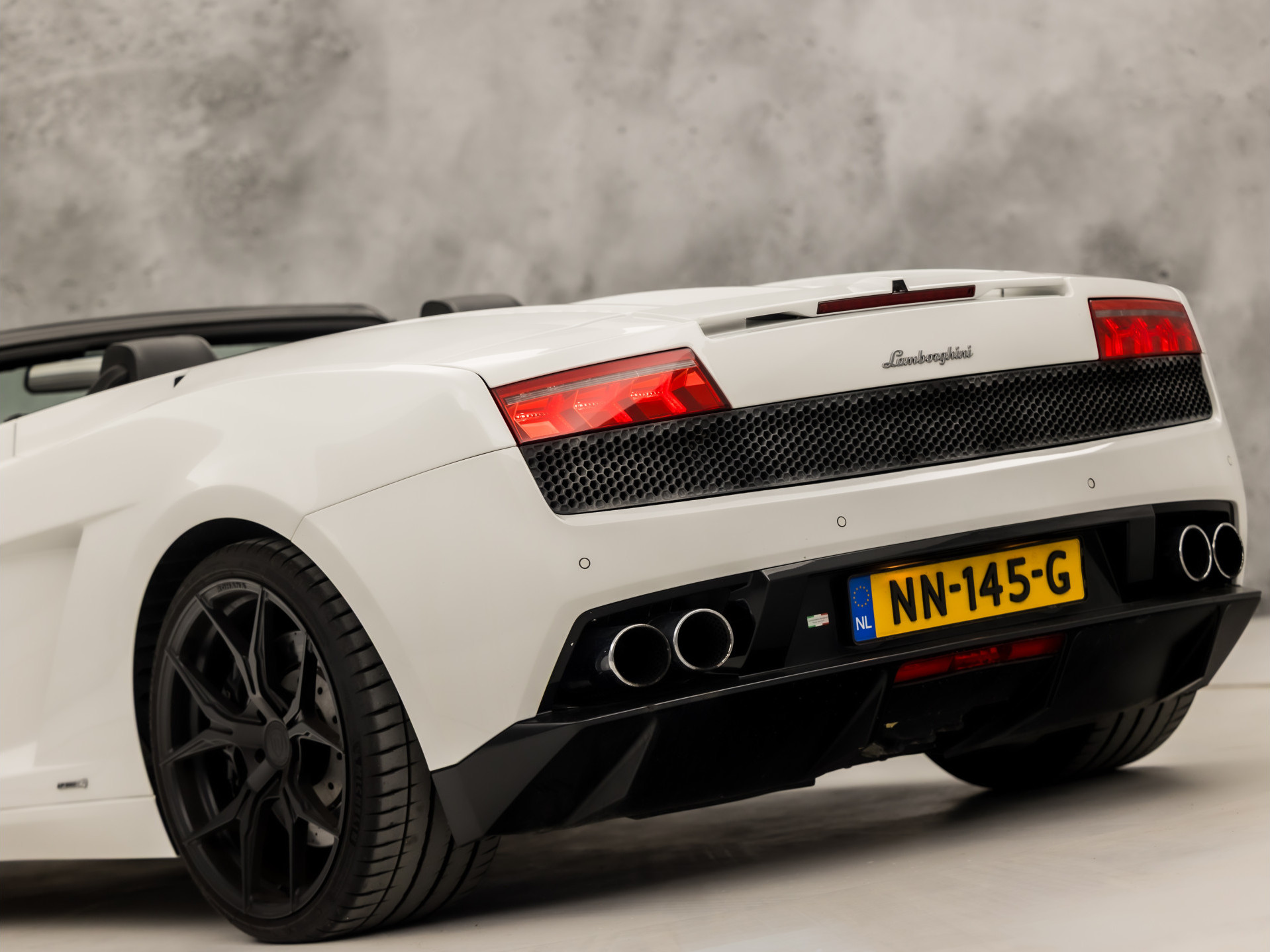 Lamborghini Gallardo 5.2 V10 LP560-4 Automaat 561Pk (FACELIFT, FRONT LIFT, CAMERA, LEDEREN SPORTSTOELEN, SOFT TOP, NAVIGATIE)