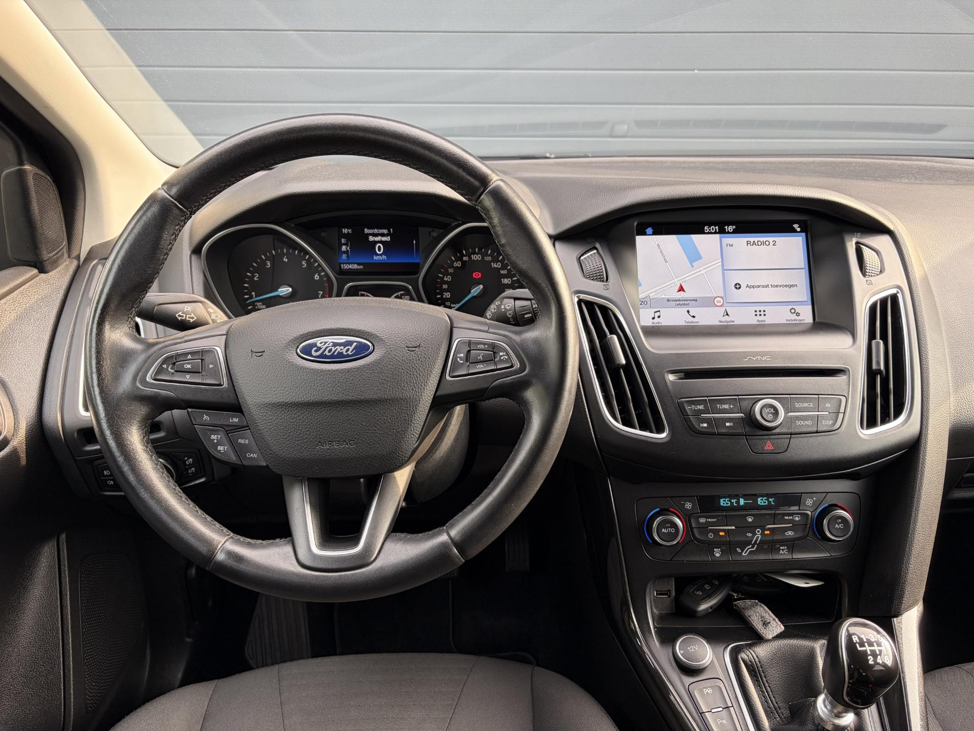 Ford Focus 1.0 Titanium 2e Eigenaar,Dealer Onderhouden,Navi,Pdc V+A,125pk,Clima,Cruise,6 Bak,Lm velgen,Net beurt gehad,Apk tot 04-2027