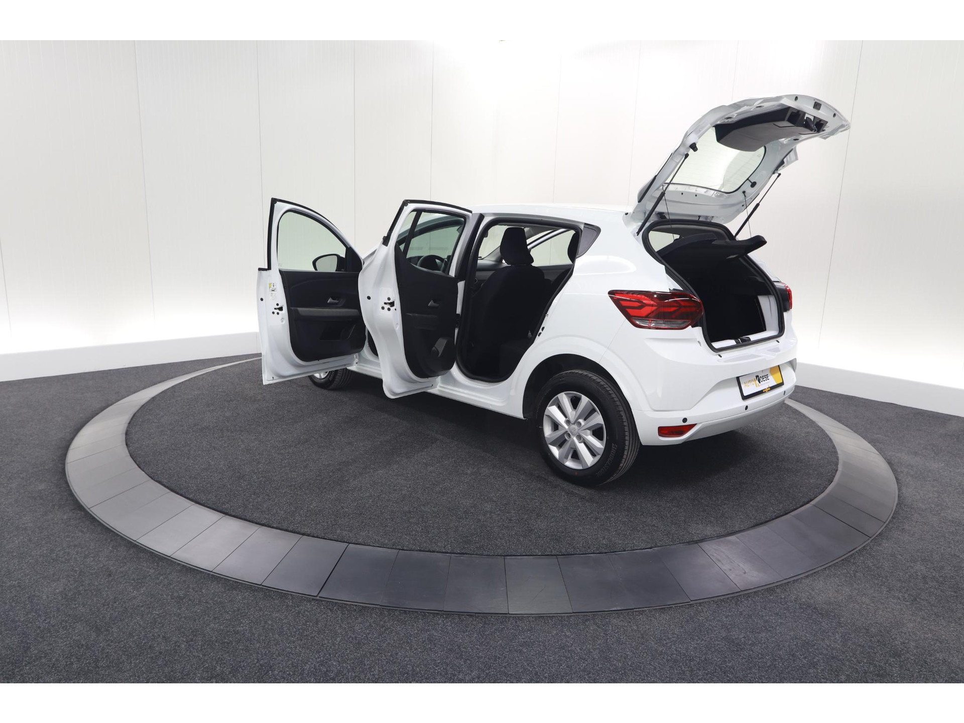 Dacia Sandero TCe 90 CVT Expression | Parkeersensoren | Apple Carplay | Cruise Control