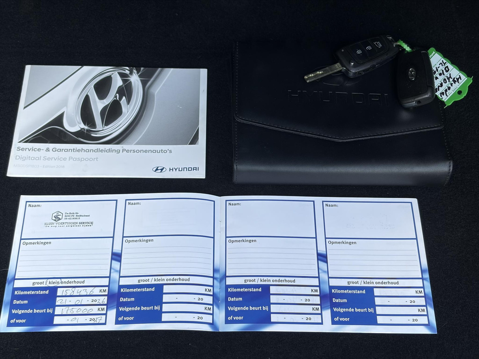 Hyundai Kona 1.0T Essence 2e Eigenaar,Trekhaak,Camera,Carplay,Navi,Clima,Cruise,6 Bak,N.A.P,120pk,Lm velgen,Rijstrooksensor,Pdc,Apk tot 03-2027