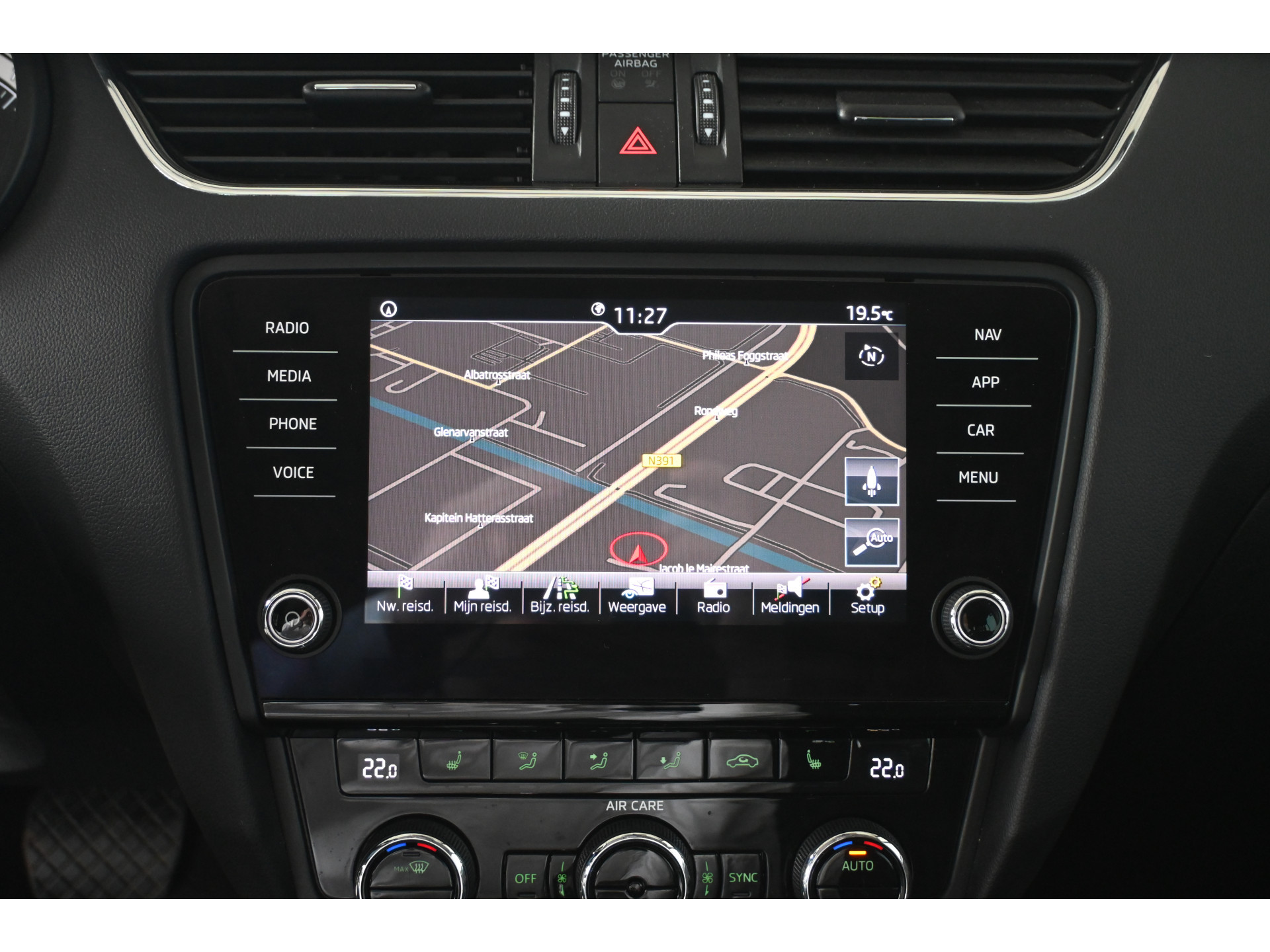 ŠKODA Octavia Combi 1.0 TSI Greentech Ambition Business Automaat Navigatie Stoelverwarming Rijklaarprijs! Inruil Mogelijk!
