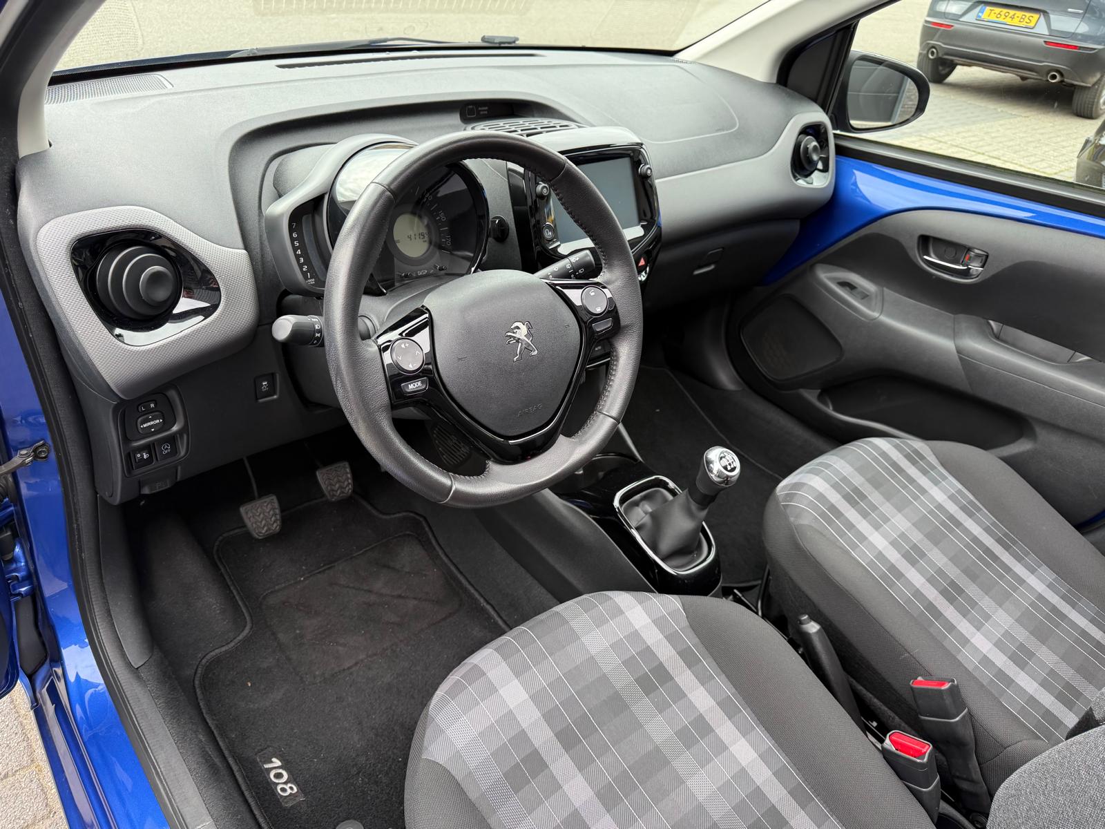Peugeot 108 1.0 e-VTi Allure TOP! | 2E EIGENAAR | 3/6/12MND GARANTIE| NAVI | CARPLAY | CLIMA | LMV |
