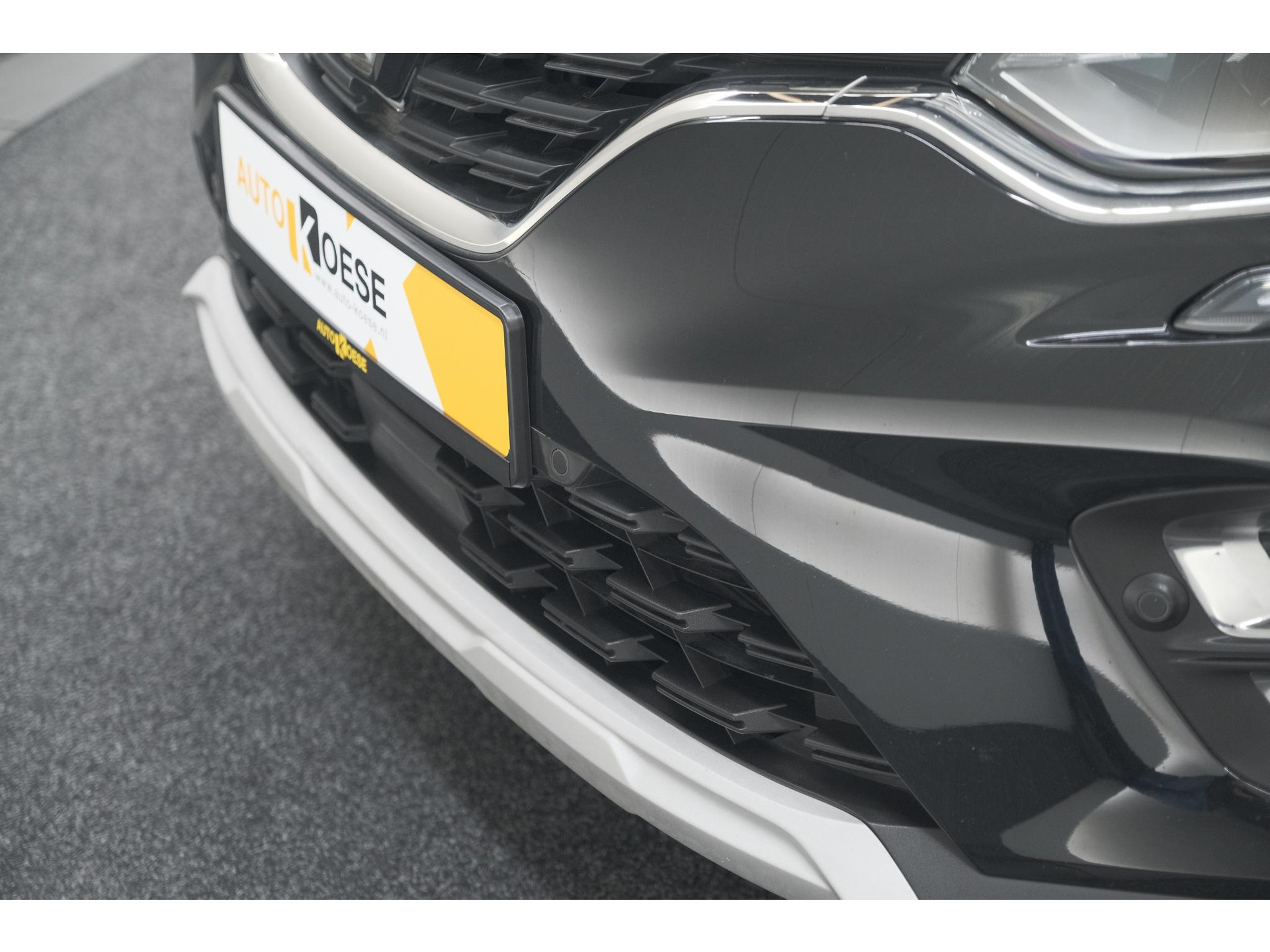 Renault Captur 1.6 E-Tech Hybrid 145 Techno | Pack Parking | Camera | Navigatie | Apple CarPlay