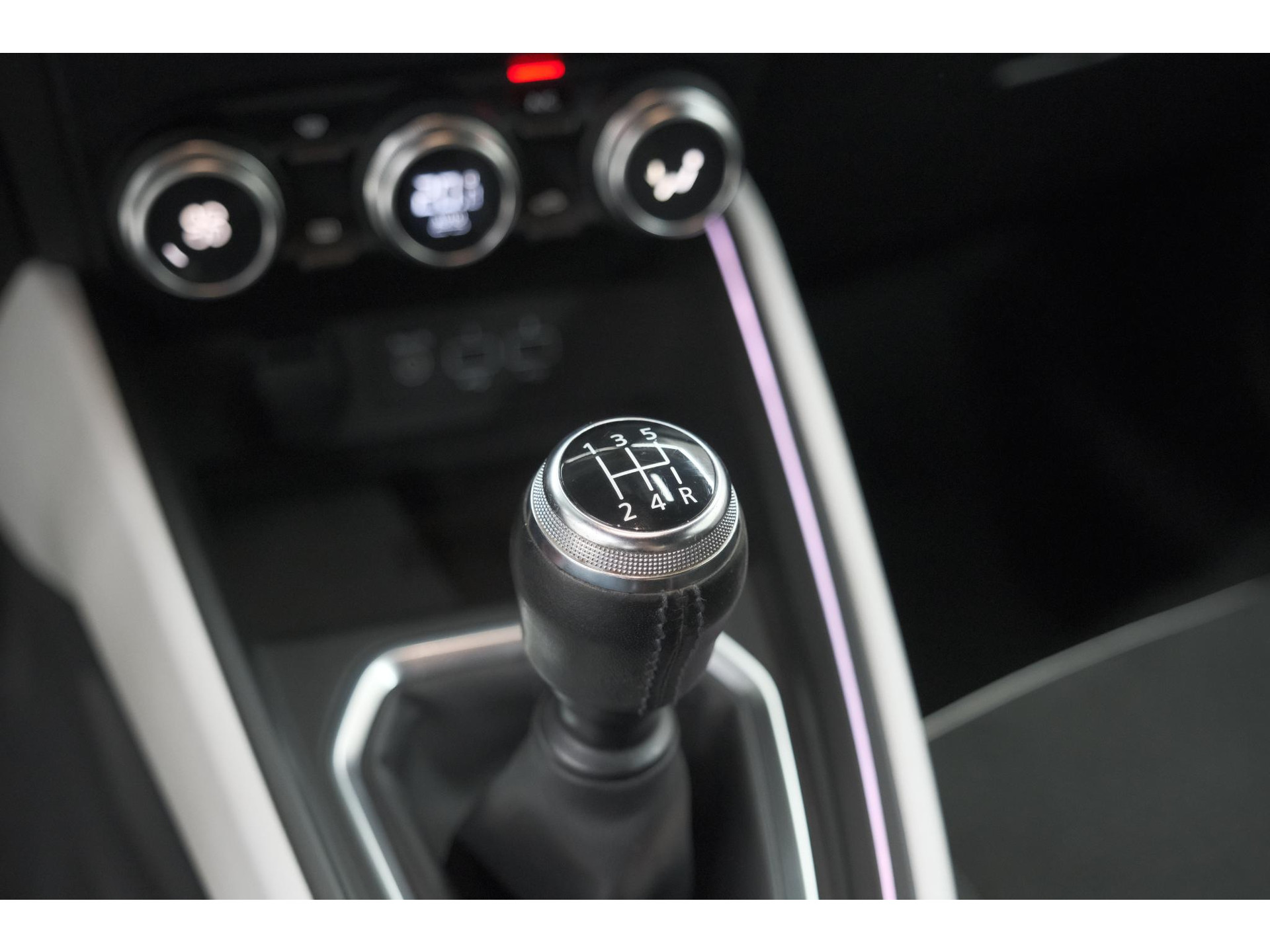 Renault Clio TCe 100 Intens | Dodehoekdetectie | Camera | Apple Carplay | Parkeersensoren