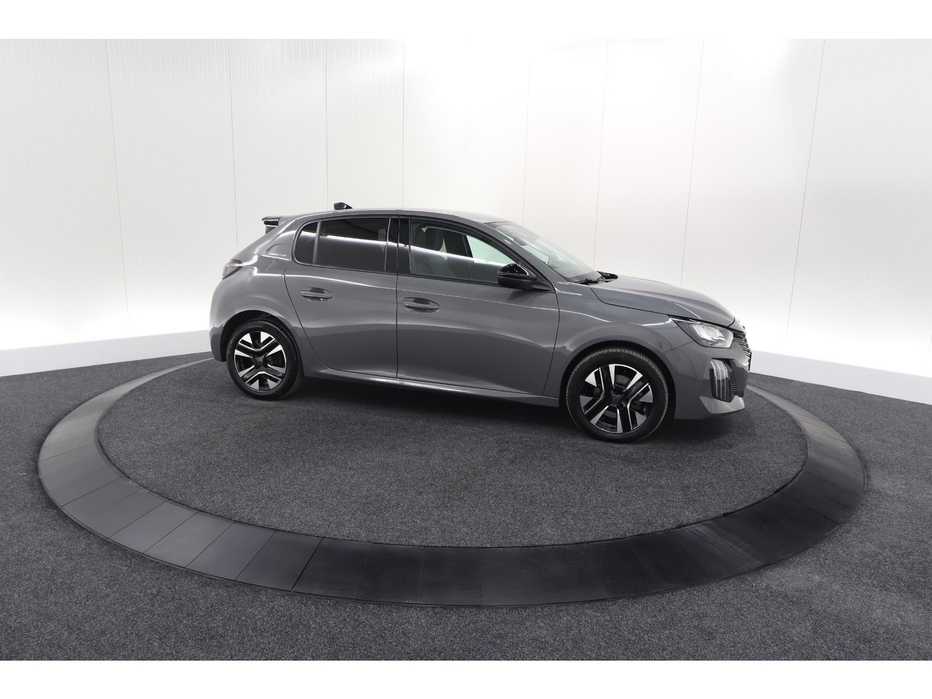 Peugeot 208 Hybrid 100 e-DCS6 Allure | Camera | Apple Carplay | Keyless Entry | Parkeersensoren