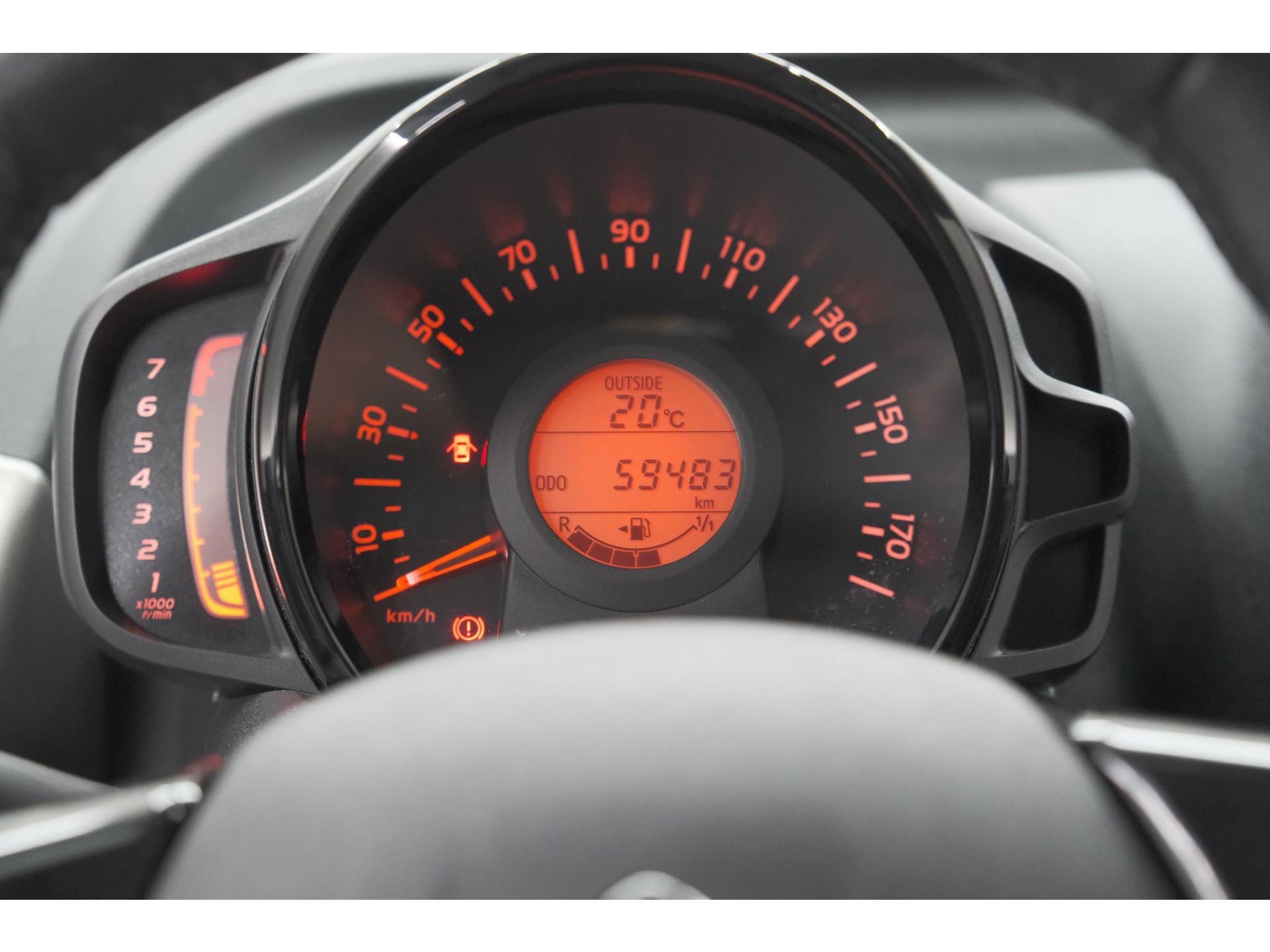 Citroen C1 1.0 e-VTi Feel | Camera | Airco | Lichtmetalen Velgen | DAB | 5 Deurs