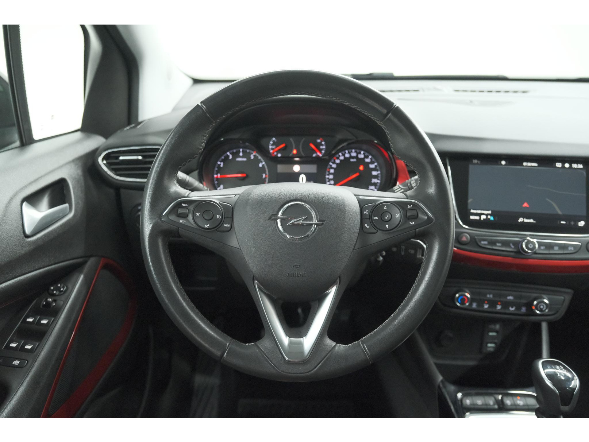 Opel Crossland Turbo 110 GS Line | Trekhaak | Camera | Apple Carplay | Navigatie | Parkeersensoren voor + Achter