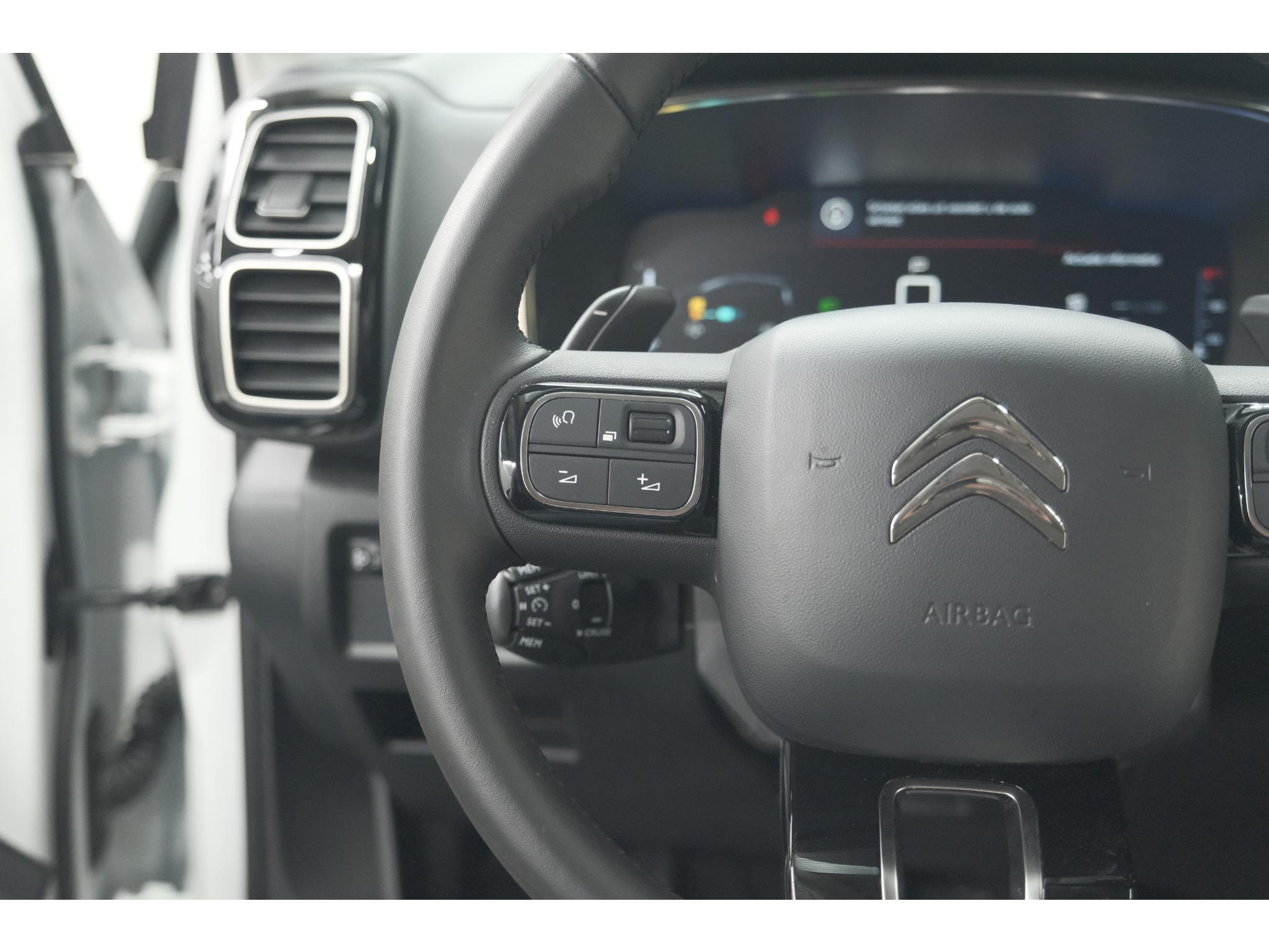 Citroen C5 Aircross Hybrid 136 e-DCS7 Plus | Camera | Navigatie | Parkeersensoren | Apple Carplay
