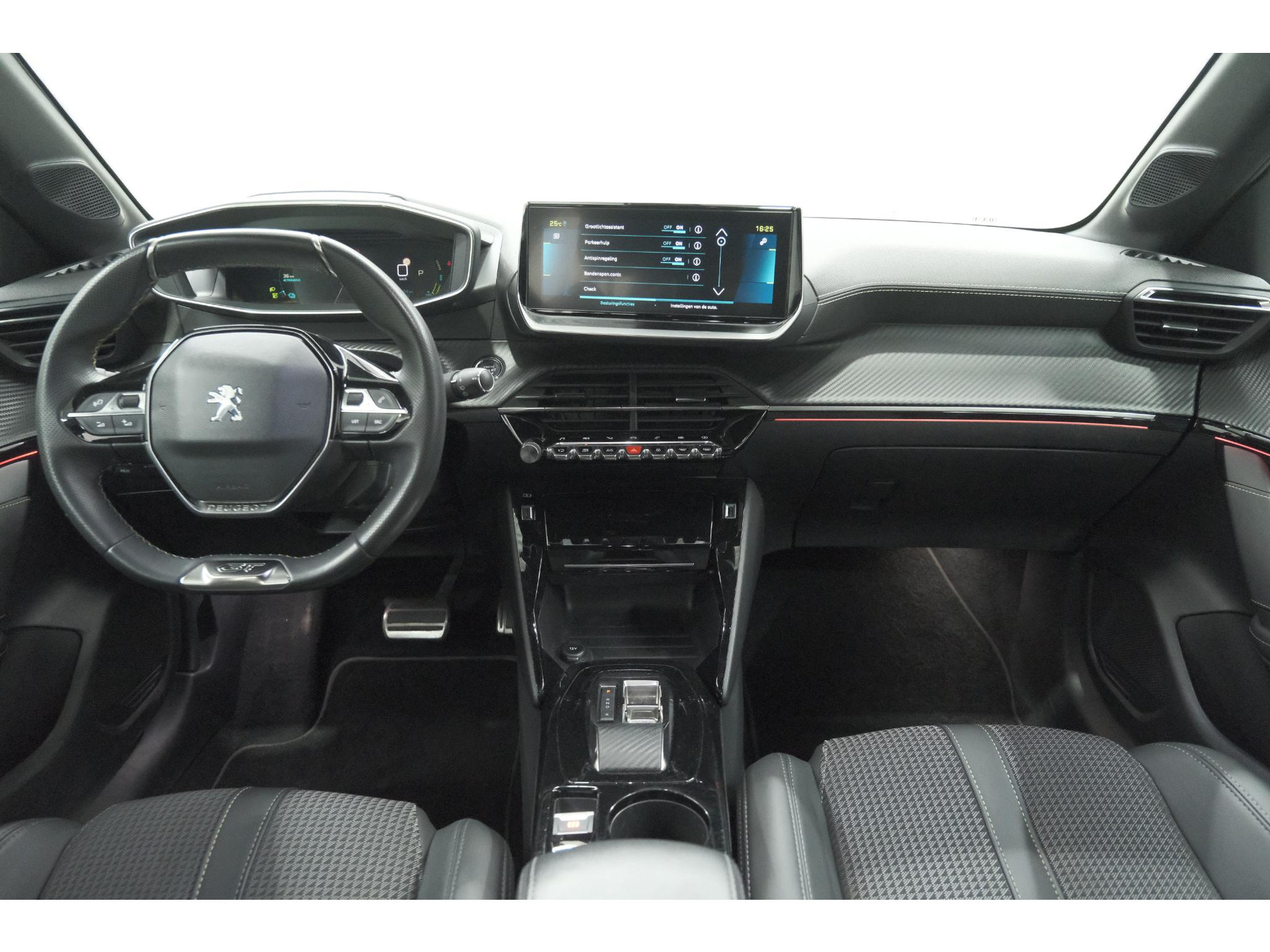 Peugeot e-208 EV GT 50 kWh | 93,7% SOH | Black Pack | Dodehoekdetectie | Camera | Apple Carplay