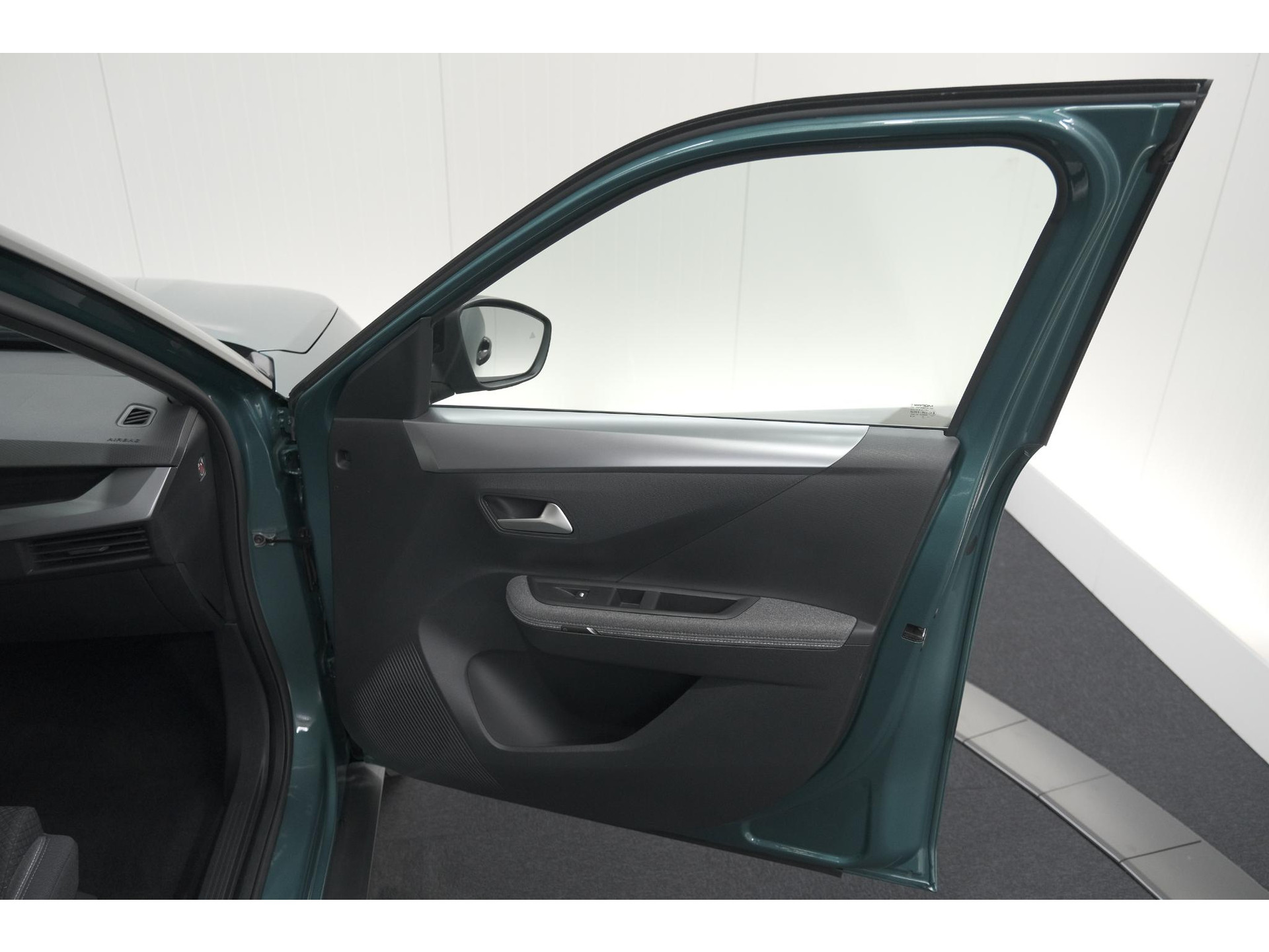 Opel Frontera Electric GS 44 kWh | 11 KW Laadfunctie | Camera | Dodehoekdetectie | Apple Carplay