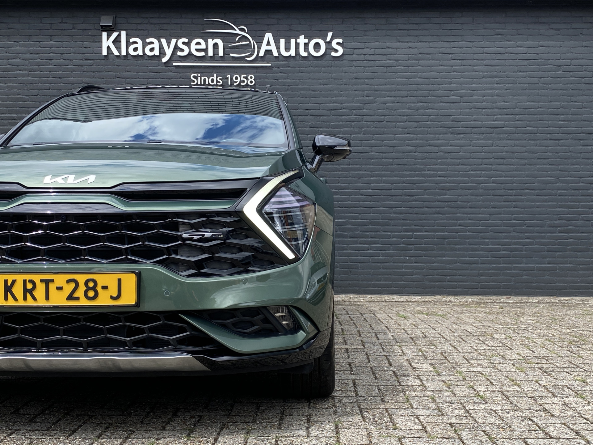 Kia Sportage 1.6 T-GDi Plug-in Hybrid AWD GT-PlusLine | dealer onderh. | panoramadak | trekhaak | leder interieur | navigatie
