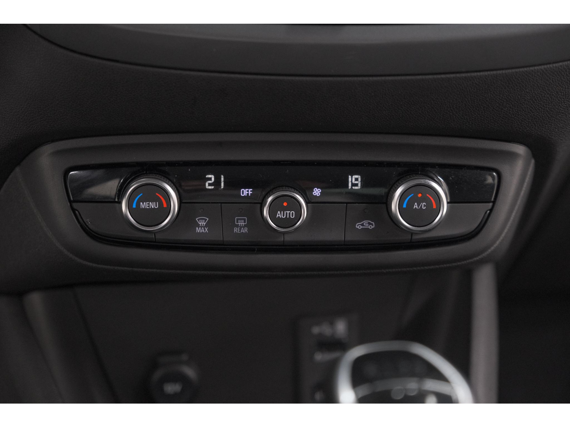 Opel Crossland 1.2 Turbo 100 Elegance | Camera | Apple Carplay | Parkeersensoren | Navigatie