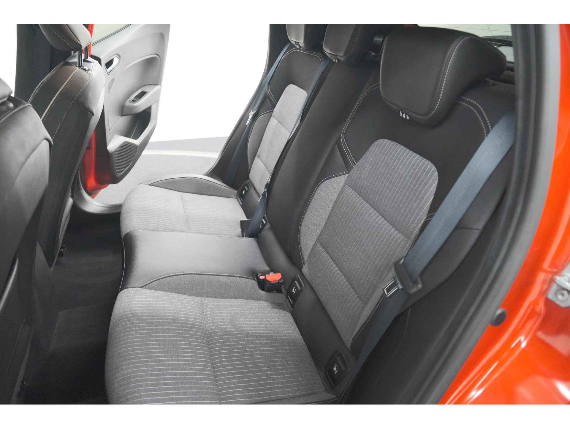 Renault Clio 1.0 TCe 90 GPF techno | 360 Camera | Adaptieve Cruise Control | 9.3 Inch Groot Scherm