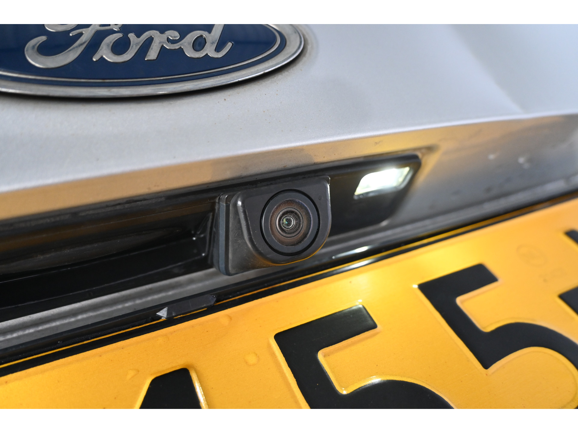 Ford C-Max 1.0 Titanium Clima Cruise control Navigatie Rijklaarprijs Inruil Mogelijk!