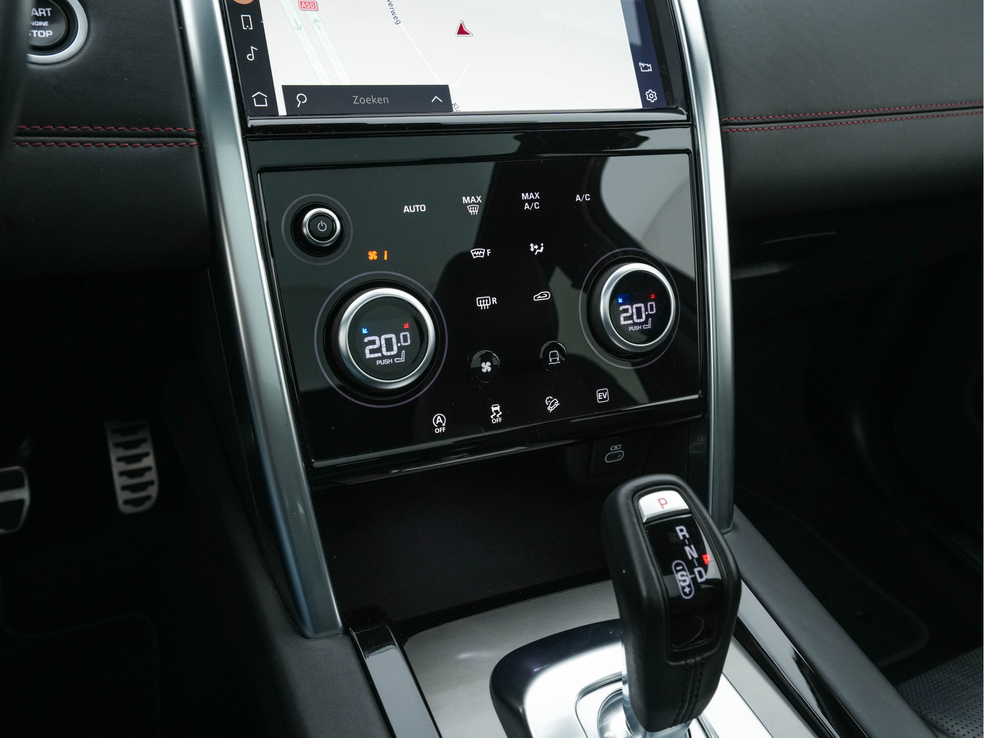 Land Rover Discovery Sport P300e 1.5 R-Dynamic Sportpack HSE AWD (INCL-BTW) *PANO | LEATHER | MERIDIAN-AUDIO | FULL-LED | MEMORY-PACK | DIGI-COCKPIT | NAVI-FULLMAP | CAMERA | KEYLESS | PRIVACY-GLASS | DAB | SHIFT-PADDLES | TOWBAR | LANE-ASSIST | 20'