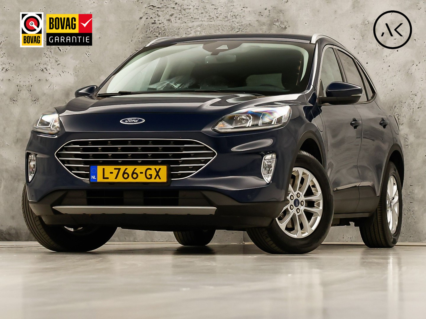 Ford Kuga 2.5 PHEV Titanium 225Pk Automaat (VIRTUAL COCKPIT, APPLE CARPLAY, GROOT NAVI, CAMERA, SPORTSTOELEN, KEYLESS, GETINT GLAS, LANE ASSIST, NIEUWSTAAT)