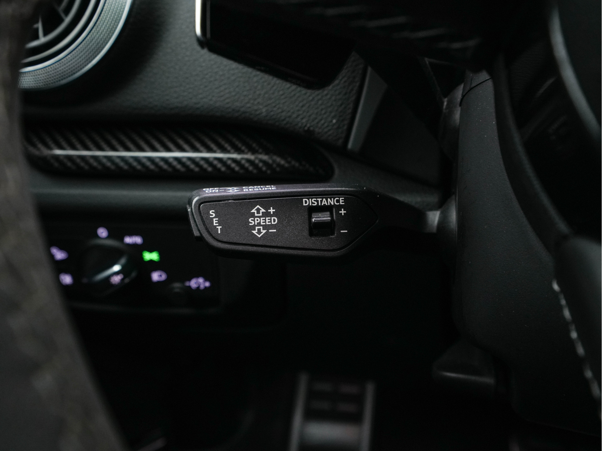 Audi RS3 2.5 TFSI quattro Aut. *RS-SEATS | PANO | NAPPA-FULL-LEATHER | DIGI-COCKPIT | BANG&OLUFSEN | APPLE-CARPLAY | ADAPTIVE-CRUISE | BLIND-SPOT | CAMERA | KEYLESS | NAVI-FULLMAP | DAB+ | MAGNETIC-RIDE | 19''ALU*