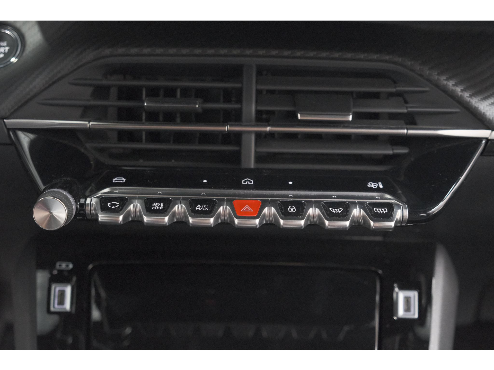 Peugeot 2008 1.2 Hybrid 145 GT | Camera | Apple Carplay | Parkeersensoren