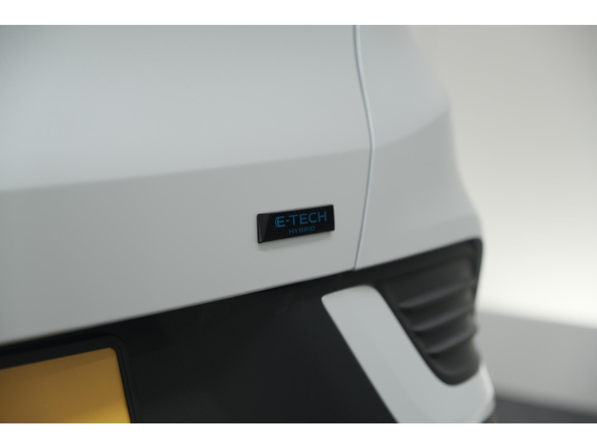 Renault Arkana 1.6 E-Tech hybrid 145 Esprit Alpine | 360 Camera | Adaptieve Cruise Control | Pack Winter | Dodehoekdetectie