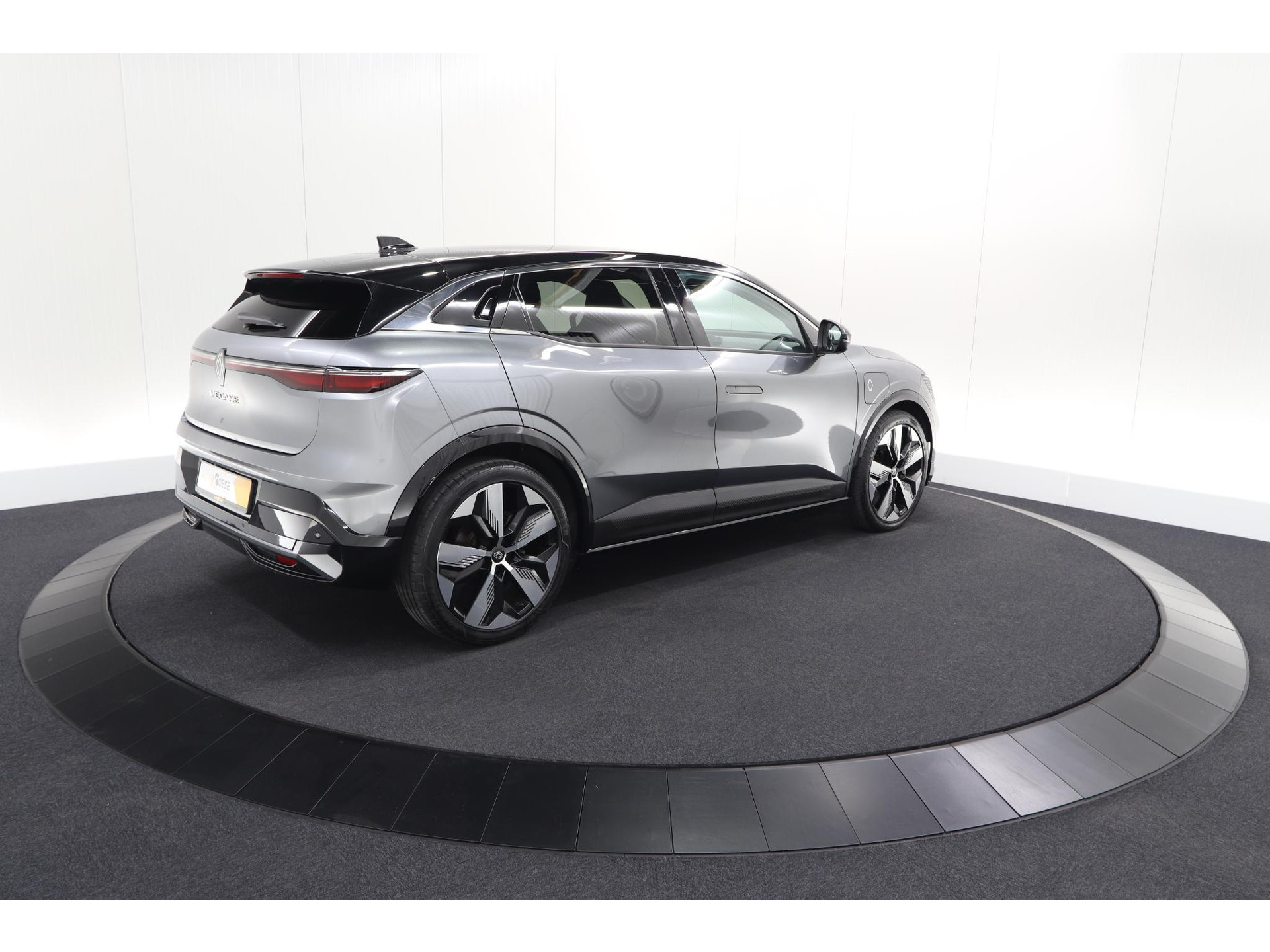 Renault Megane E-Tech EV40 Boost Charge Techno | SOH 95,5% | Camera | Apple Carplay | Parkeersensoren