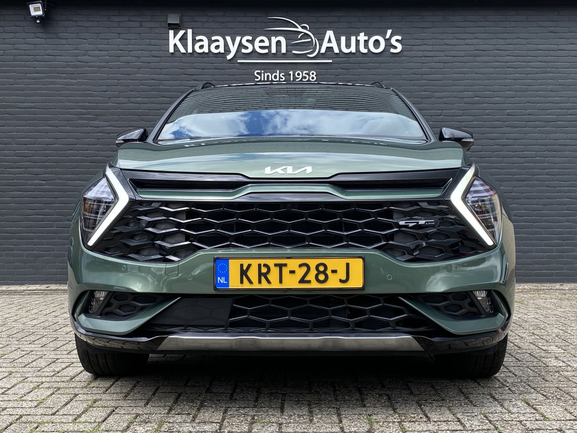 Kia Sportage 1.6 T-GDi Plug-in Hybrid AWD GT-PlusLine | dealer onderh. | panoramadak | trekhaak | leder interieur | navigatie