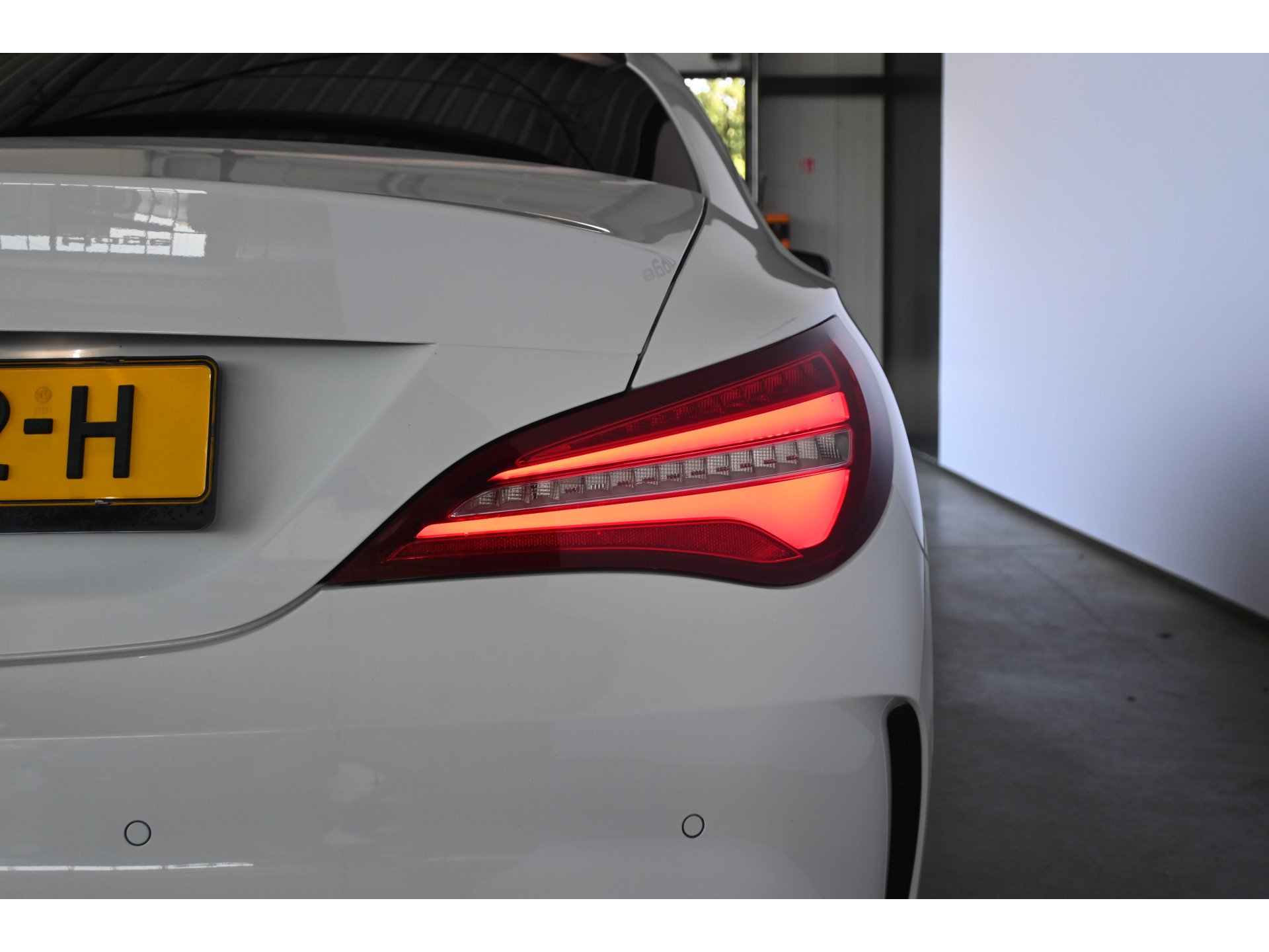 Mercedes-Benz CLA-klasse 180 AMG Night Edition Plus Clima Cruise Xenon LED Navigatie Inruil mogelijk