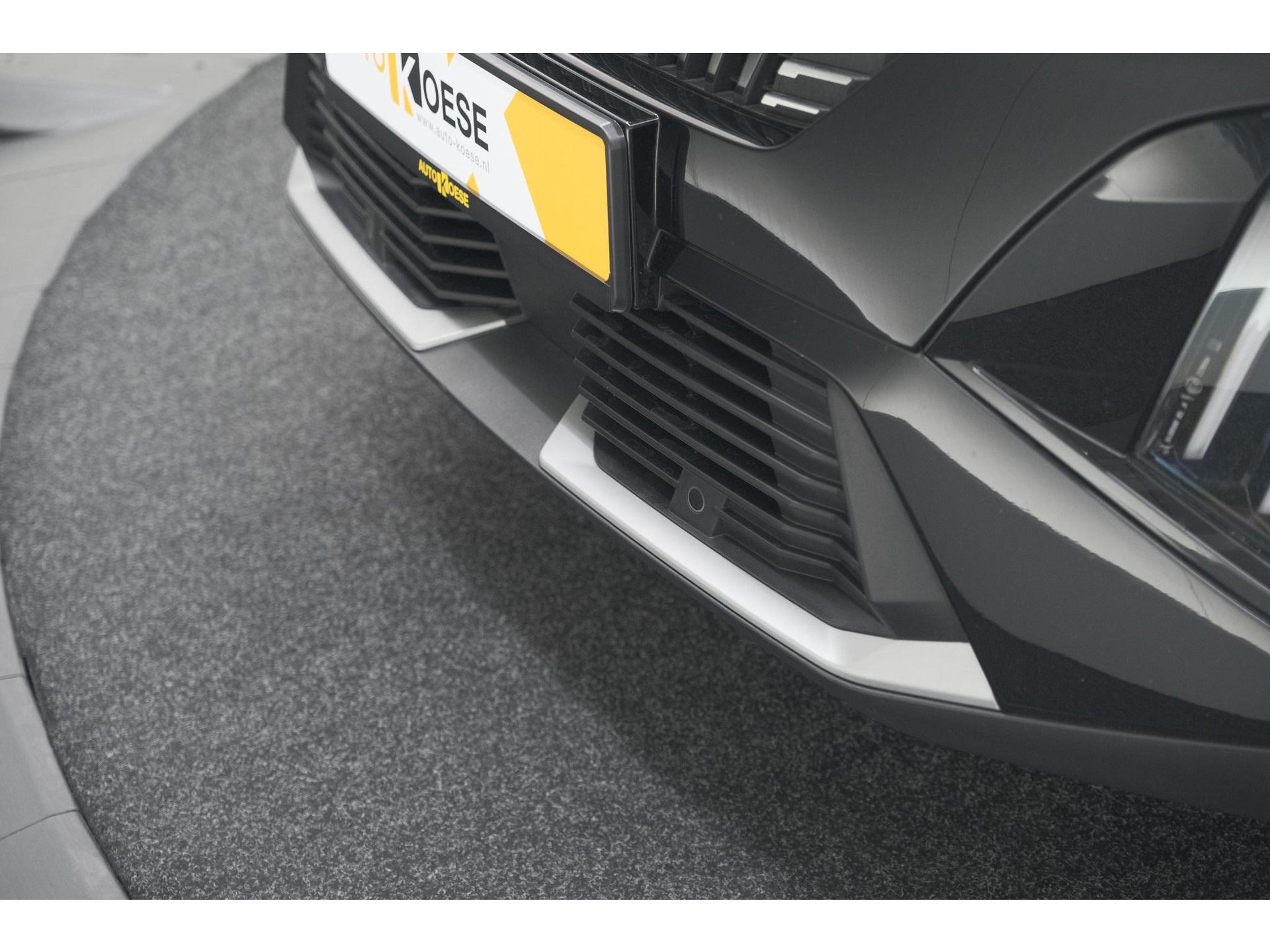 Peugeot 2008 PureTech 130 EAT8 GT | Camera | Parkeersensoren | Apple Carplay