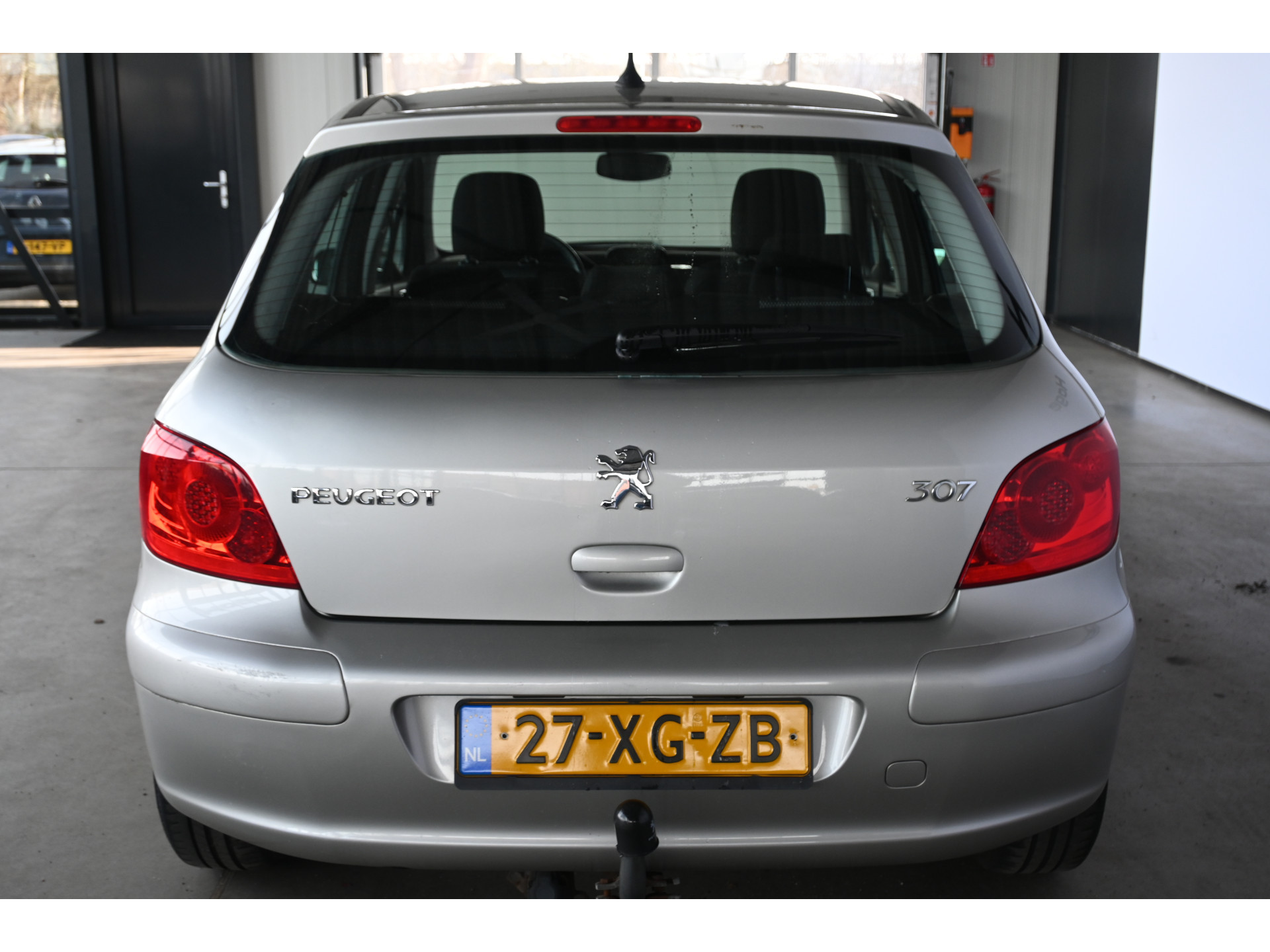 Peugeot 307 1.4-16V Premium Clima Cruise Control Trekhaak Nieuwe APK! Inruil Mogelijk!