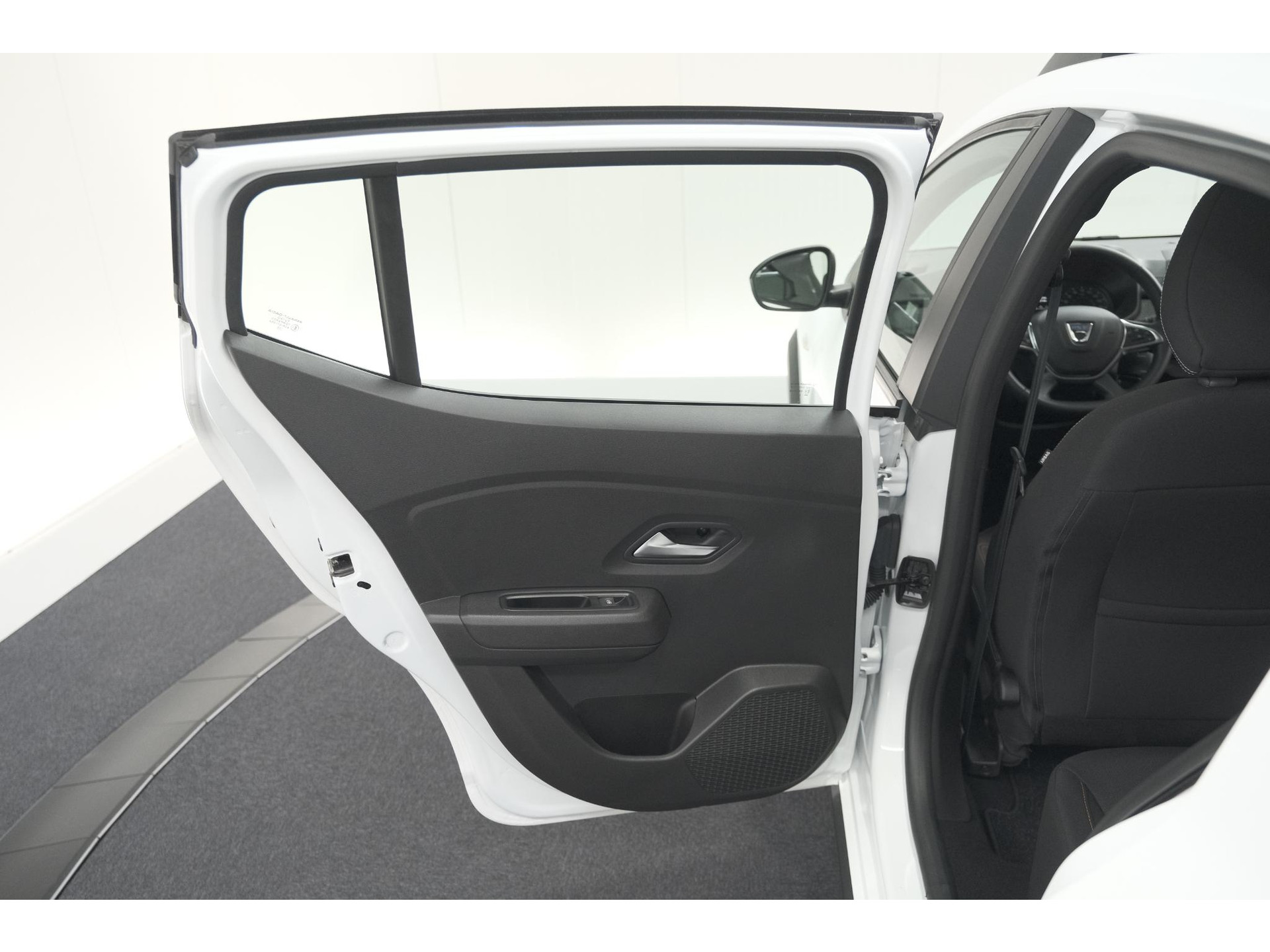 Dacia Sandero Stepway 1.0 TCe 90 Comfort | Apple Carplay | Parkeersensoren | Cruise Control