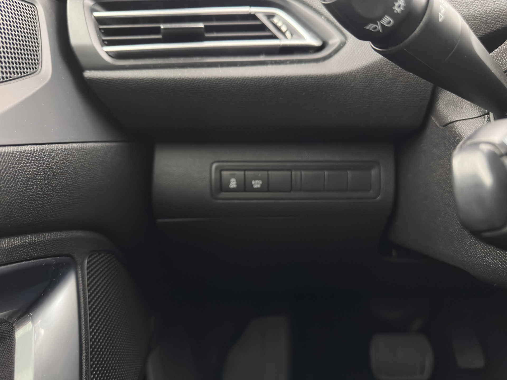 Peugeot 308 SW 1.6 BlueHDI Blue Lease Premium Aut. *PANO | FULL-LED | NAVI-FULLMAP | SPORT-SEATS | PRIVACY-GLASS | ECC | PDC | CRUISE | 16''ALU*