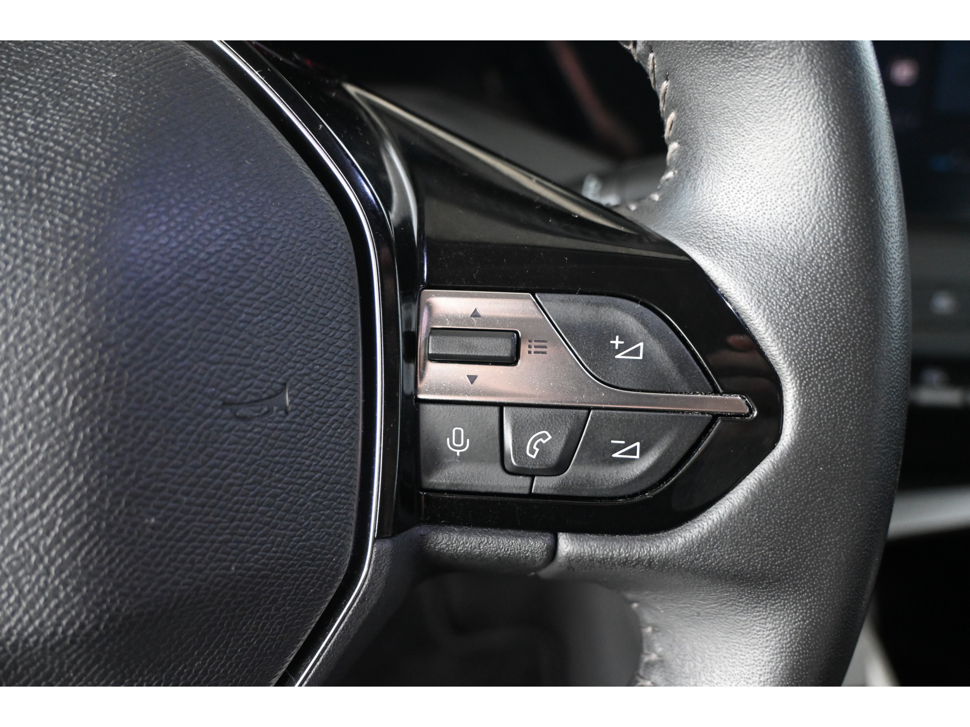 Peugeot 308 SW 1.5 BlueHDi Active Pack Business Clima Virtual Carplay Trekhaak Rijklaarprijs! Inruil Mogelijk!