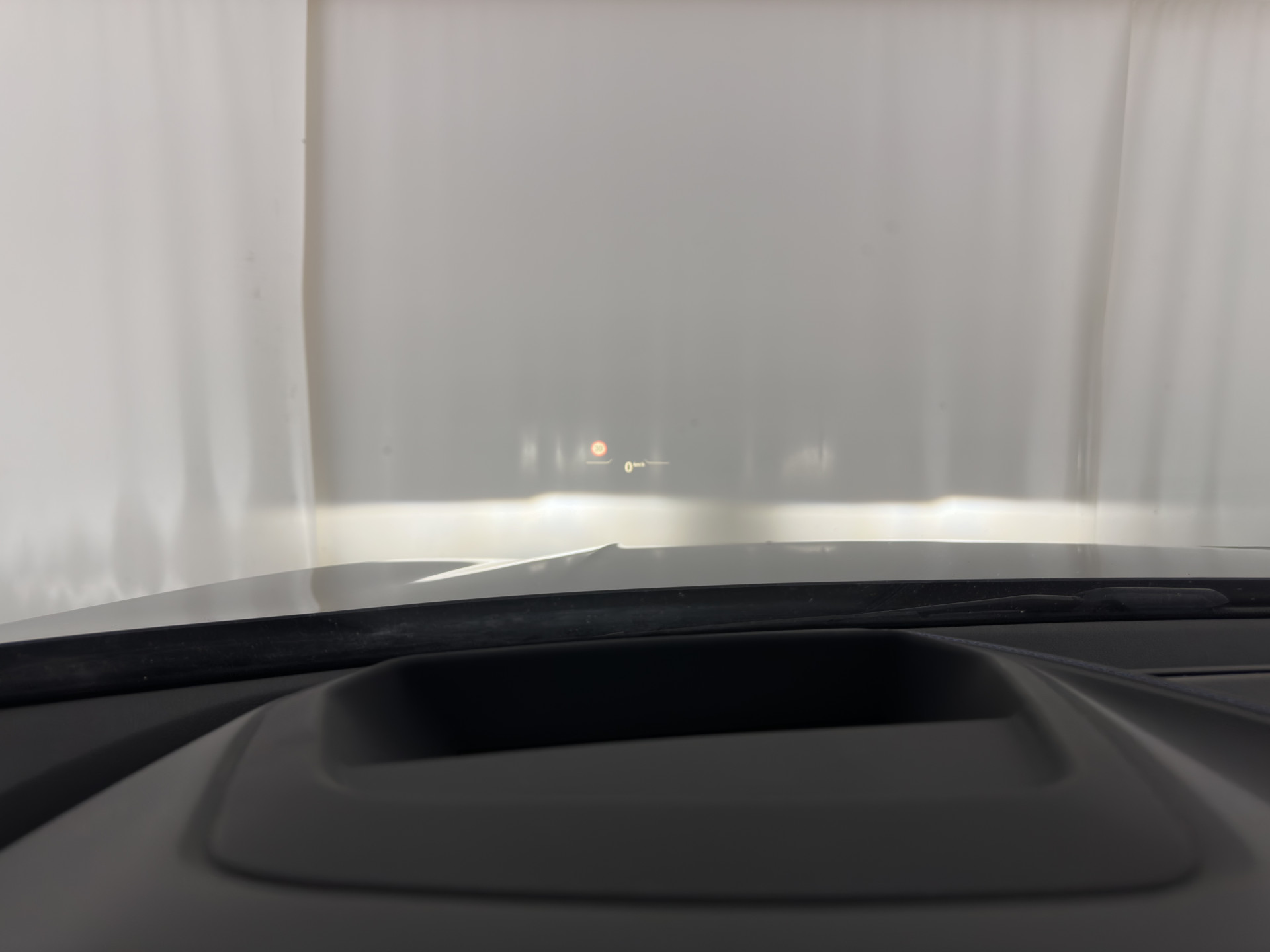 BMW 1-serie M135i xDrive M-Sportpack High Executive Aut. *ALCANTARA-MICROFIBRE | FULL-LED | HEATED-SPORTSEATS | SHIFT-PADDLES | DIGI-COCKPIT | HEAD-UP | NAVI-FULLMAP | DAB+ | PRIVACY-GLASS | AMBIENT-LIGHT | CARBON-INLAY | CARPLAY | 19''ALU*